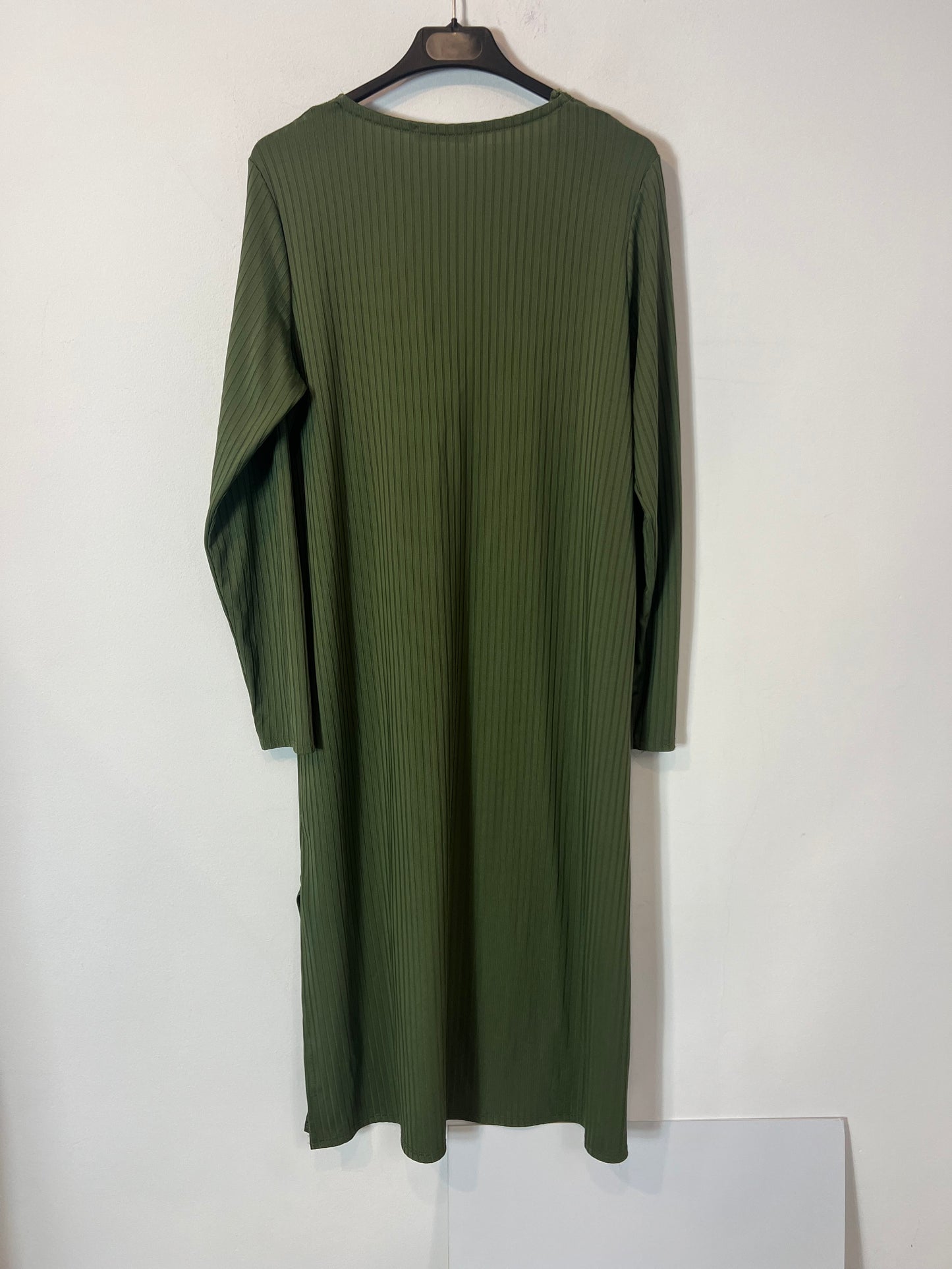 VALENTINA. Green ribbed midi dress, size XL