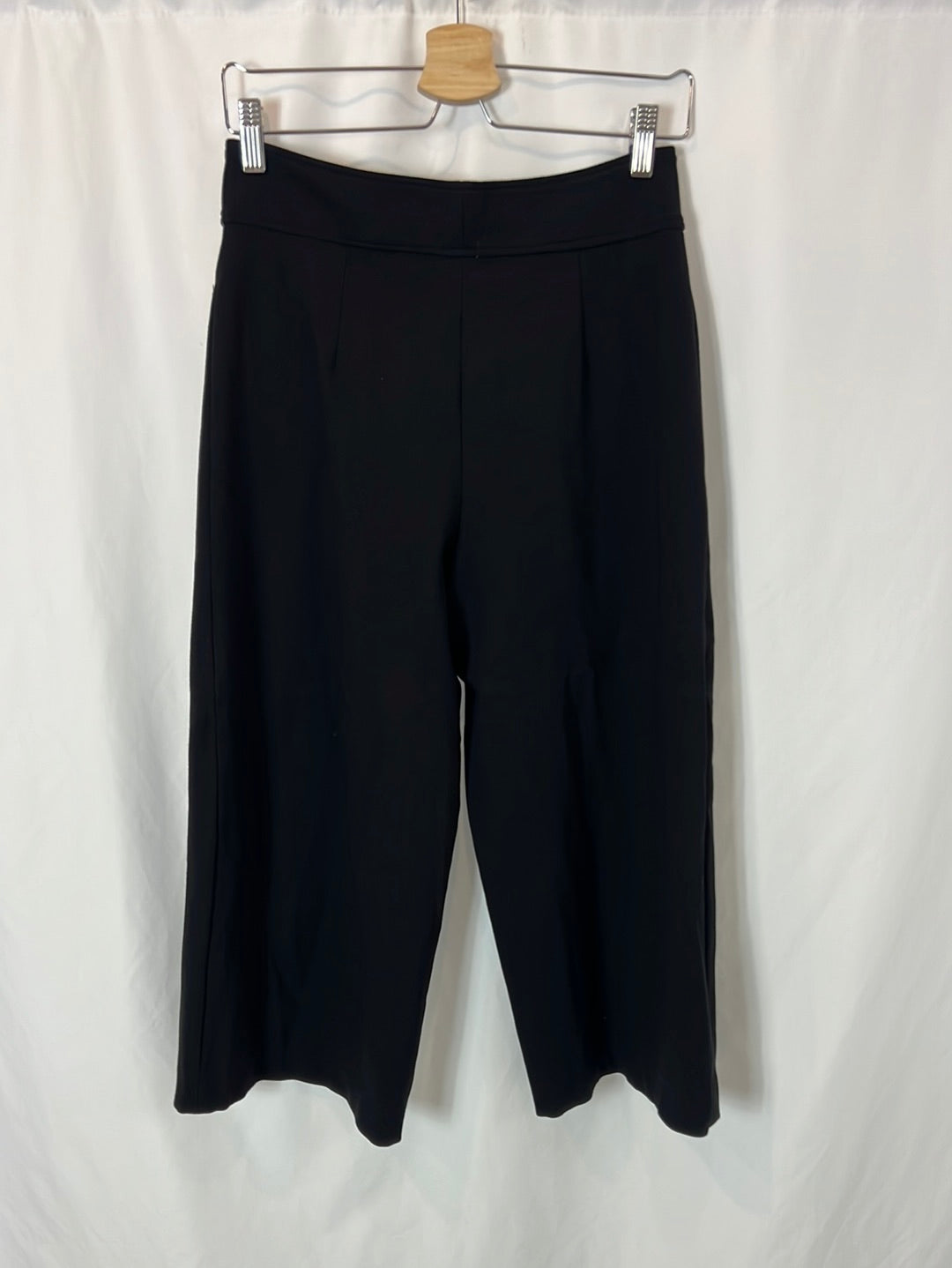 BY R. Pantalón negro culotte T.38