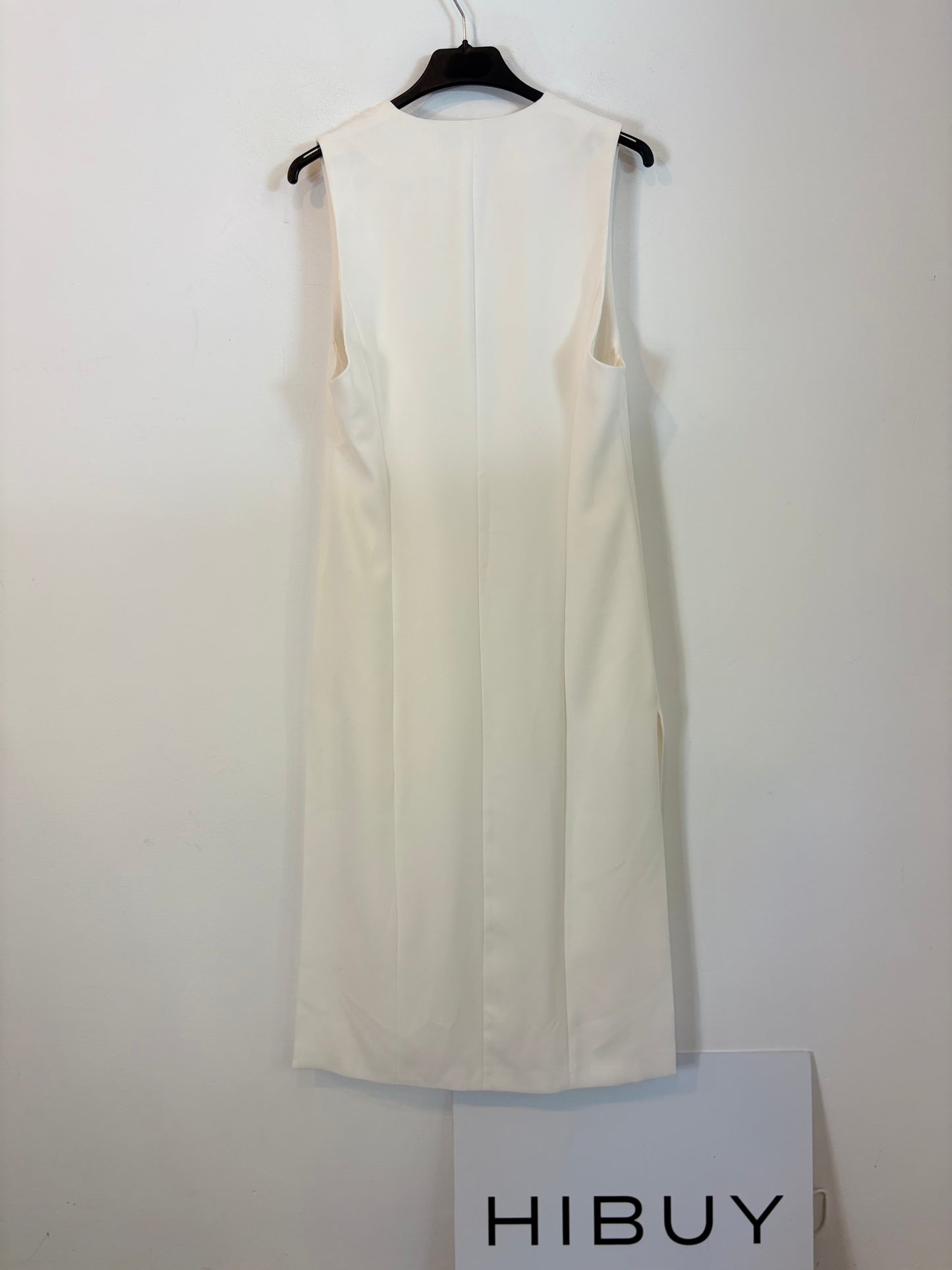 ZARA. Long, flowing white vest. TS