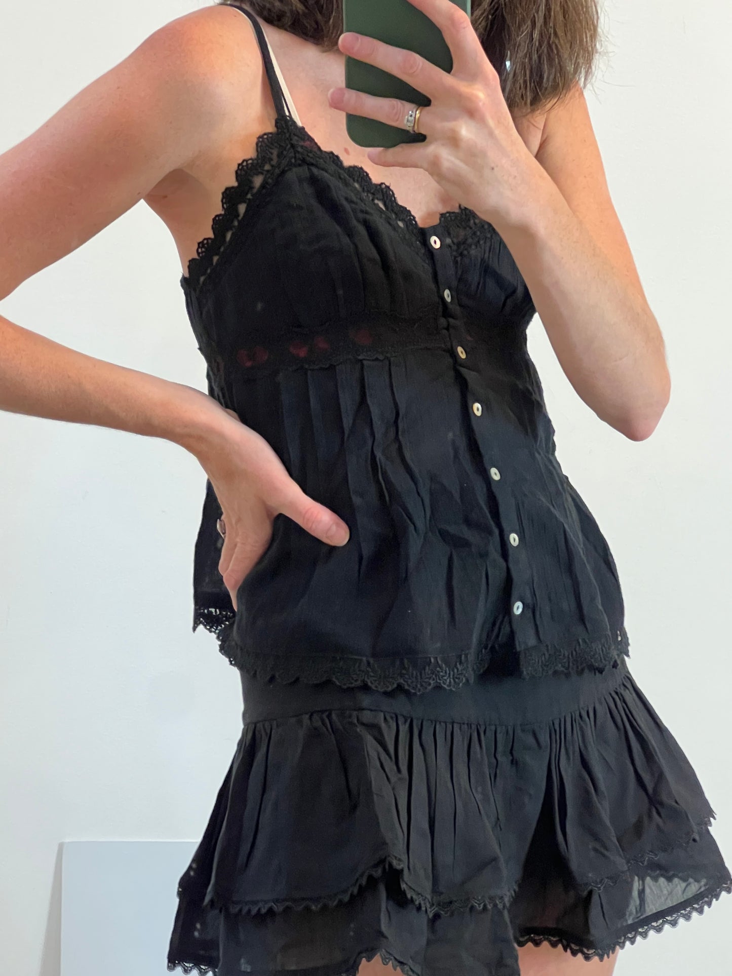 ZARA. Top negro botones T.s