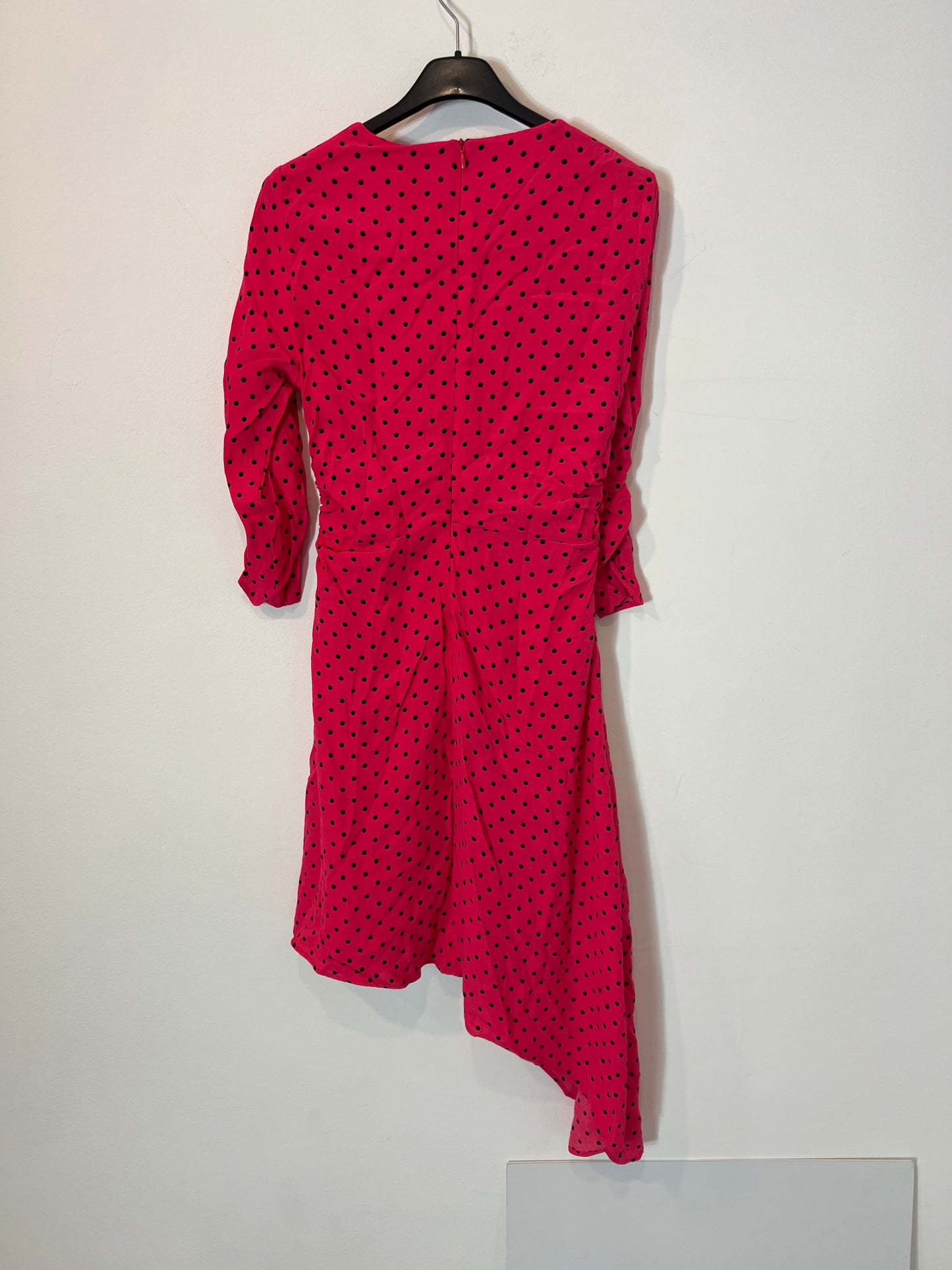 ZARA. Asymmetrical pink gathered dress. TS