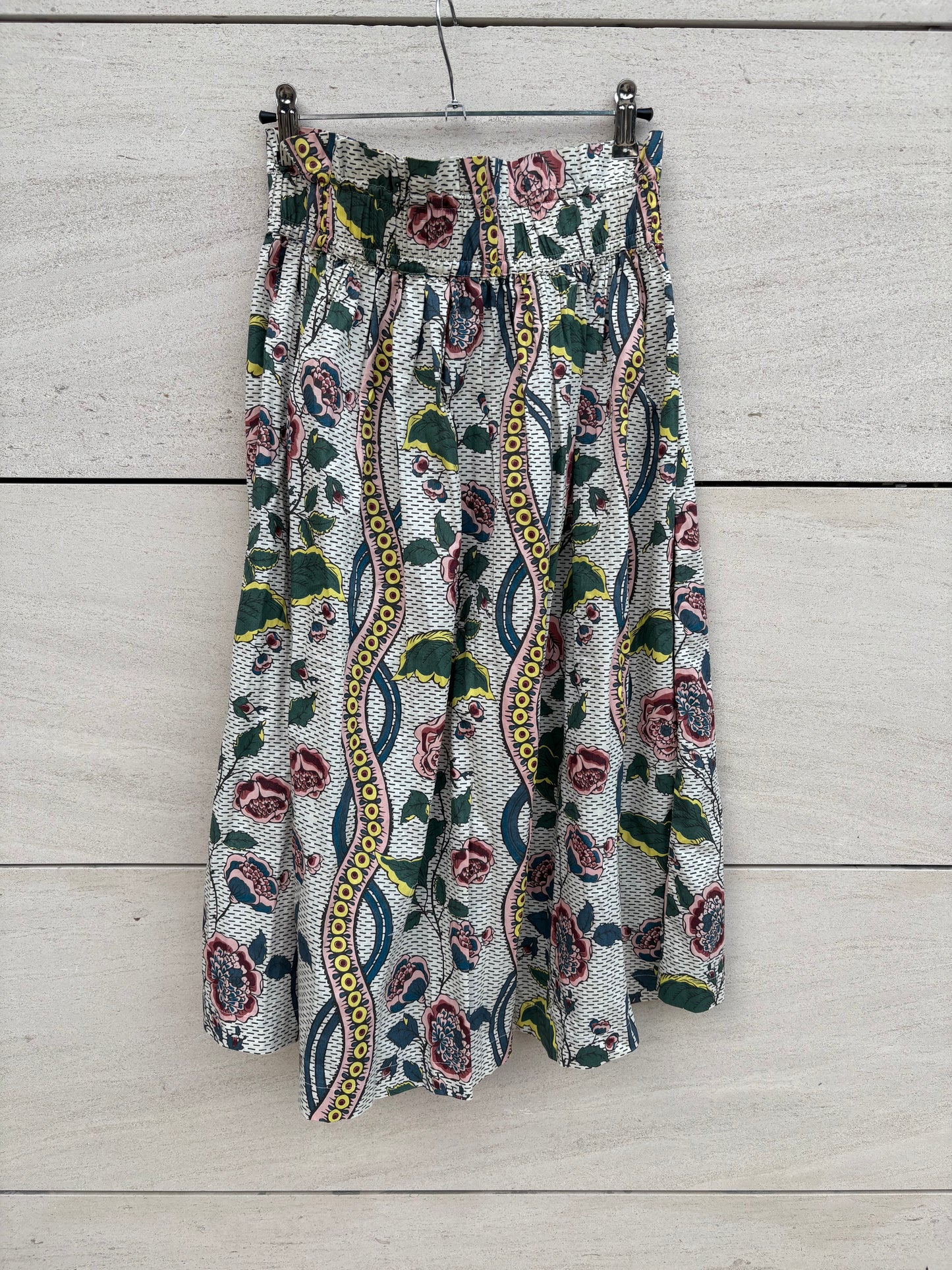 MONOPRIX. Falda midi estampada