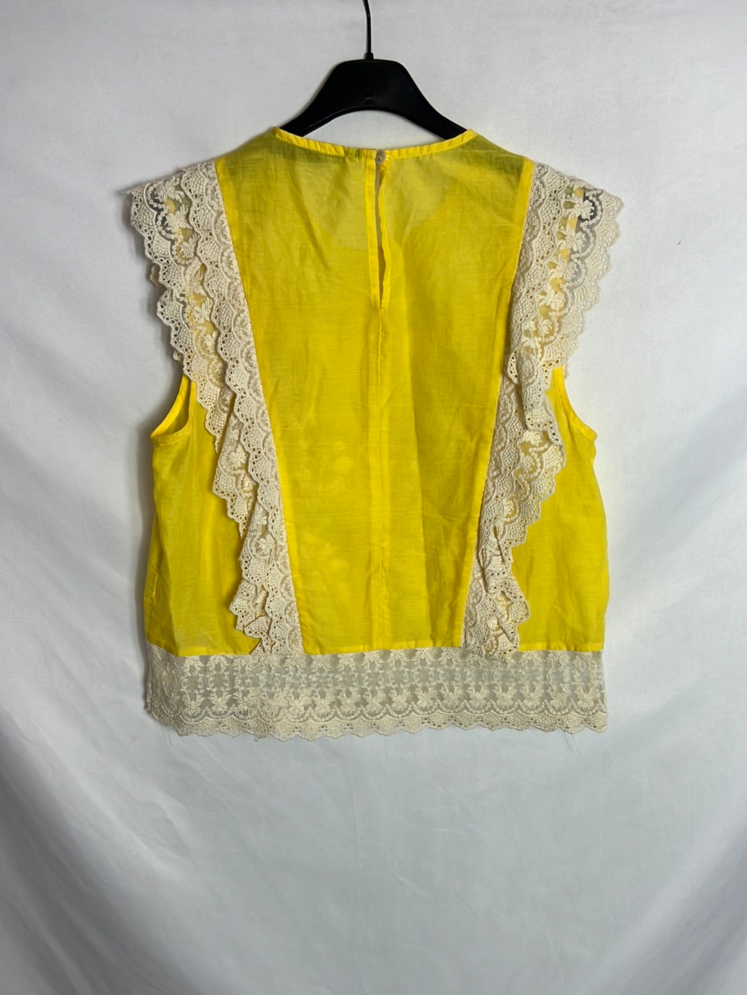 ZARA. Top amarillo encajes. T S