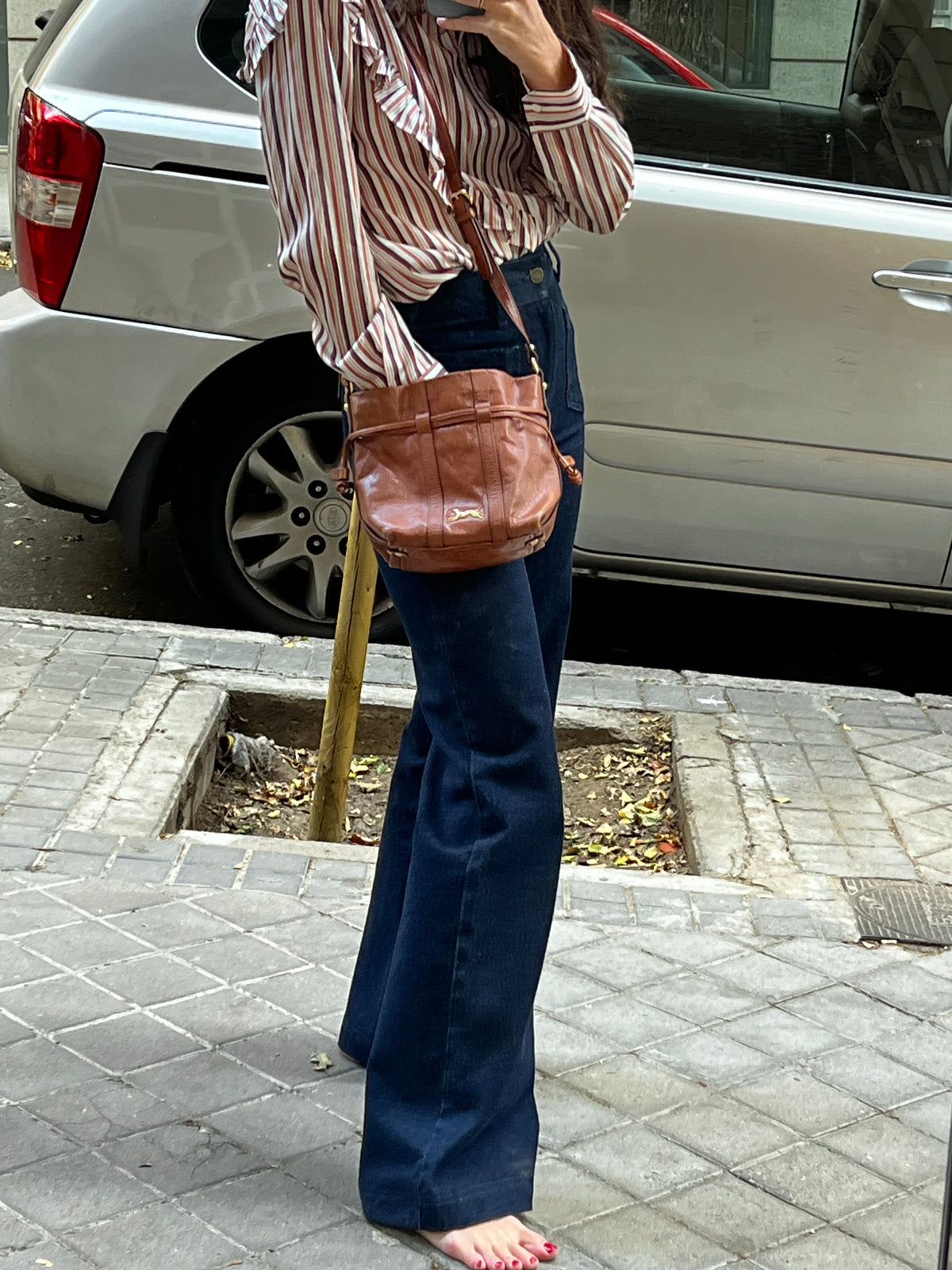 BIMBA Y LOLA. Bolso camel piel asa larga