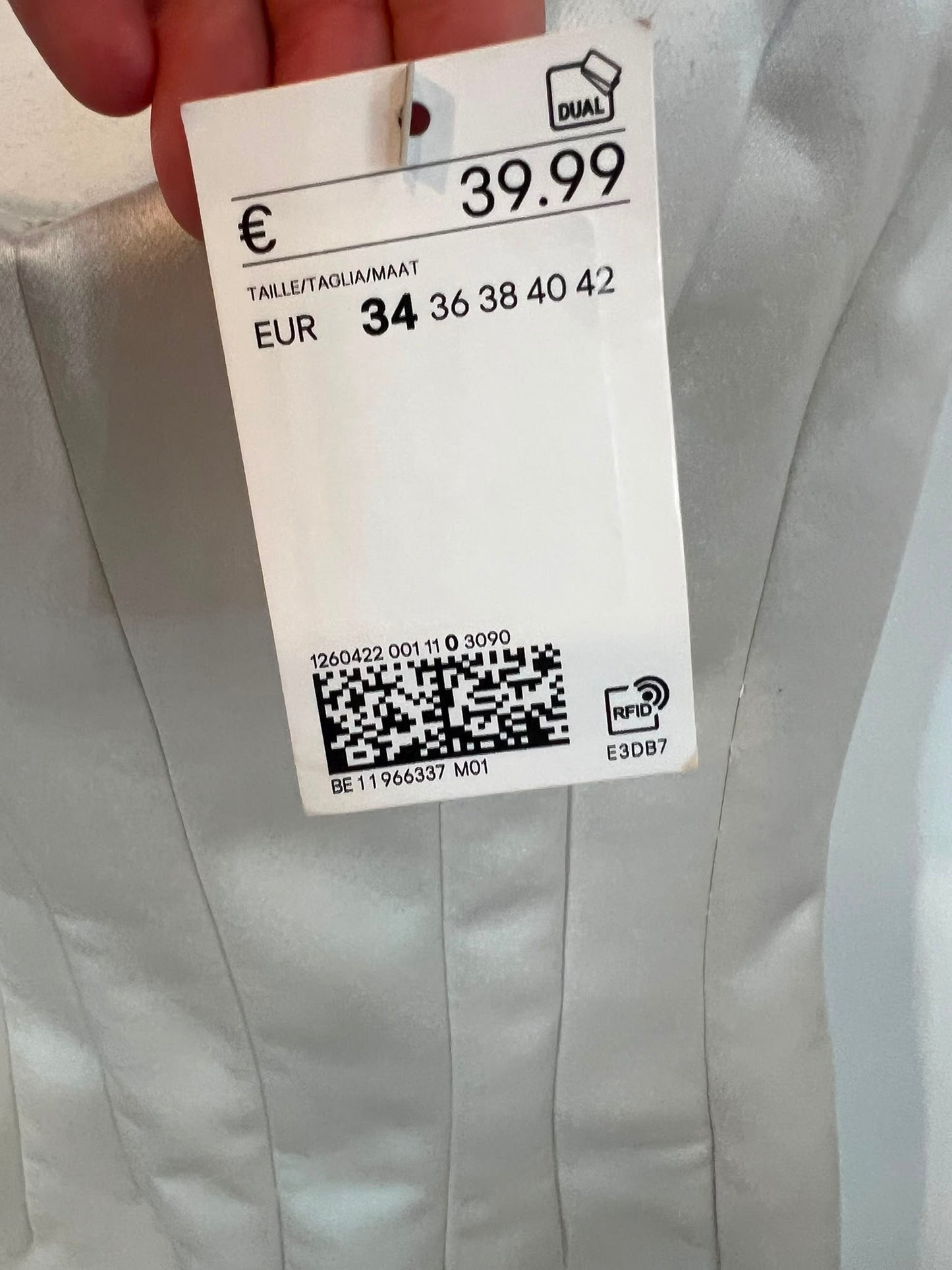 H&M EDITION. vestido beige palabra de honor