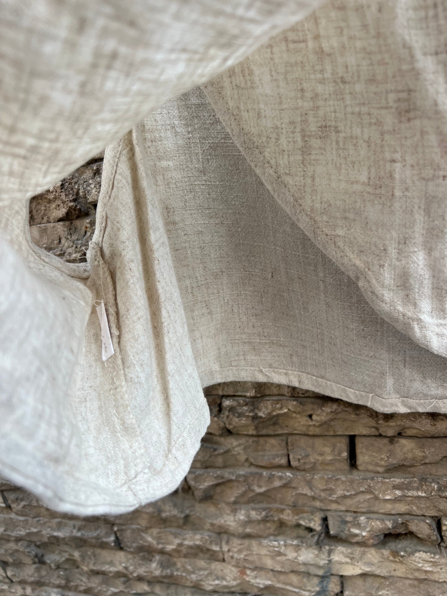 OTRAS. Top beige espalda TU(s)