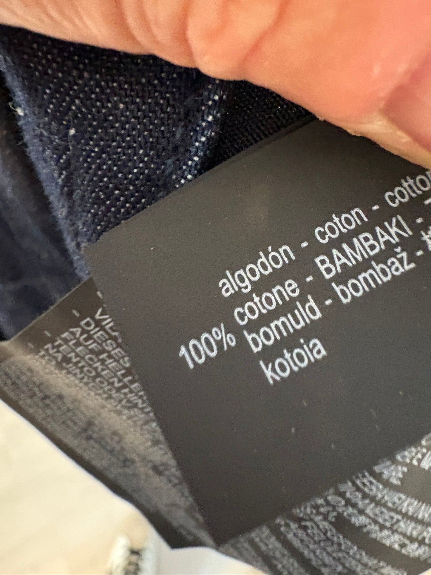 ZARA. Denim oscuro pata ancha