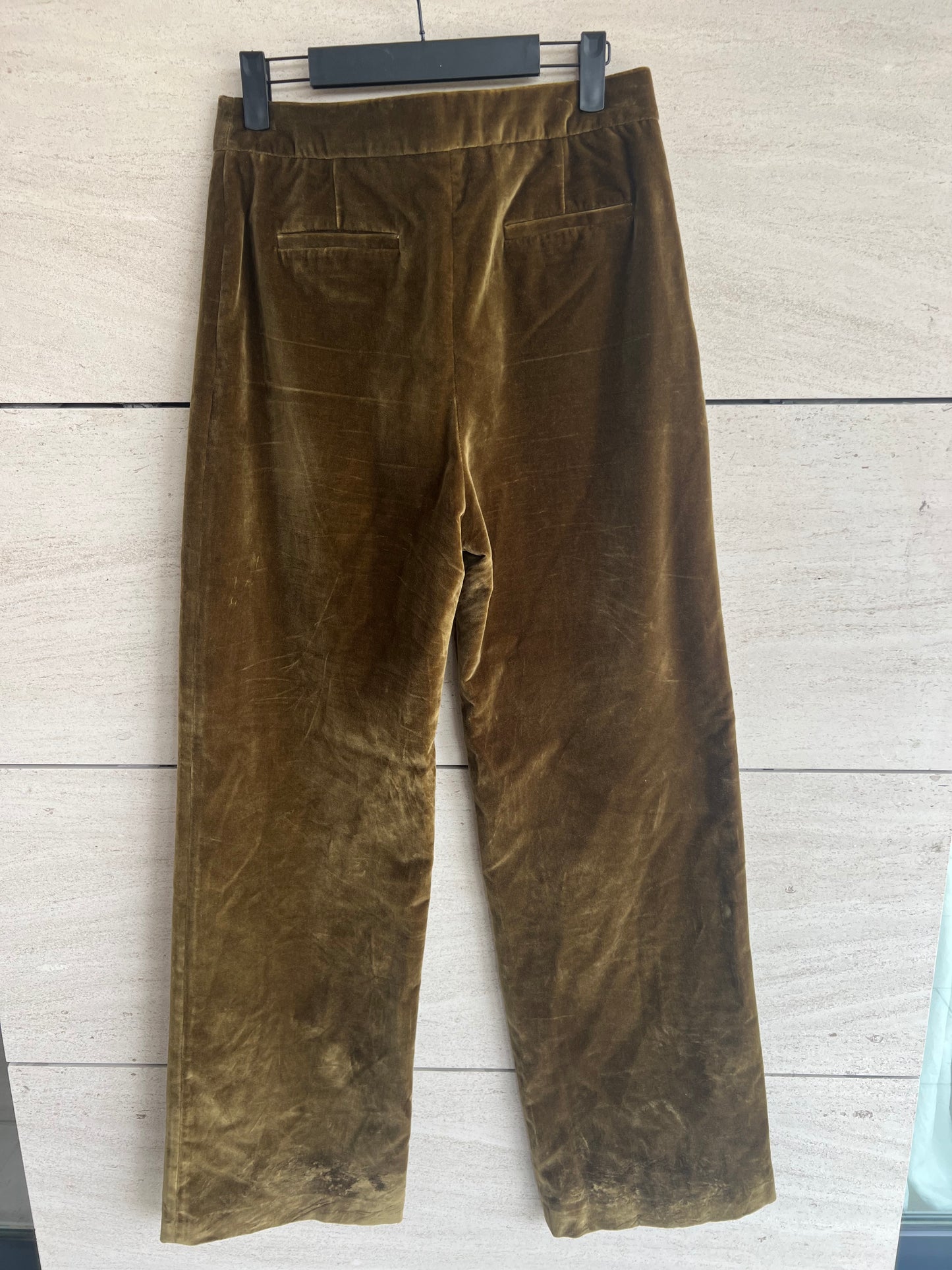 SÉZANE. Khaki velvet trousers. Size 38