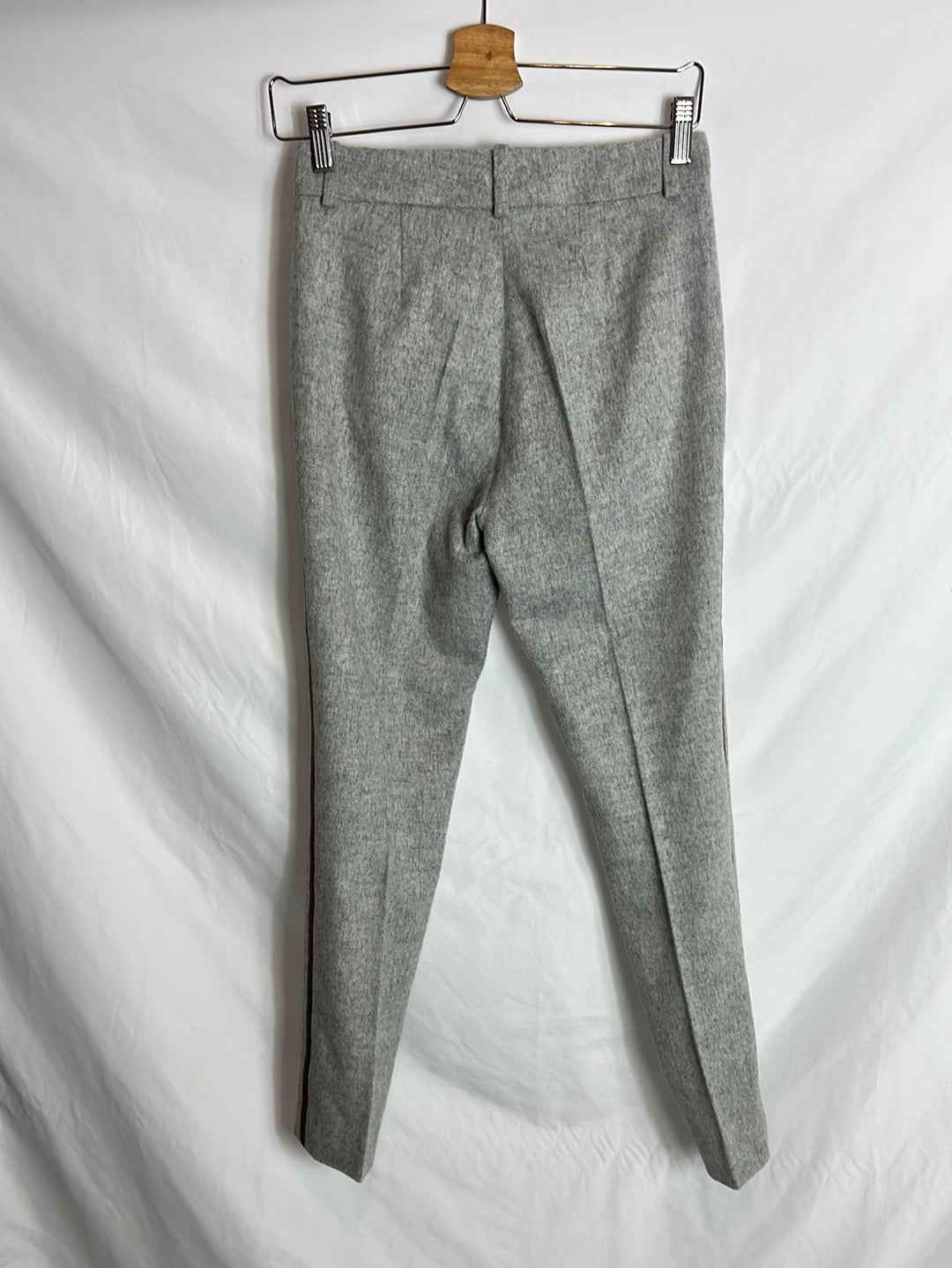 GEORGES RECH. Total look gris jaspeado y flecos en piel. T 36