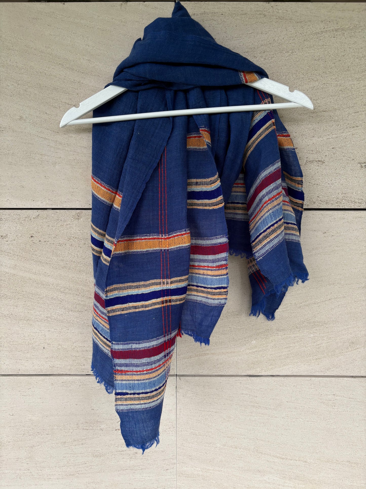 WINDSOR. Navy blue cashmere blazer. T 38