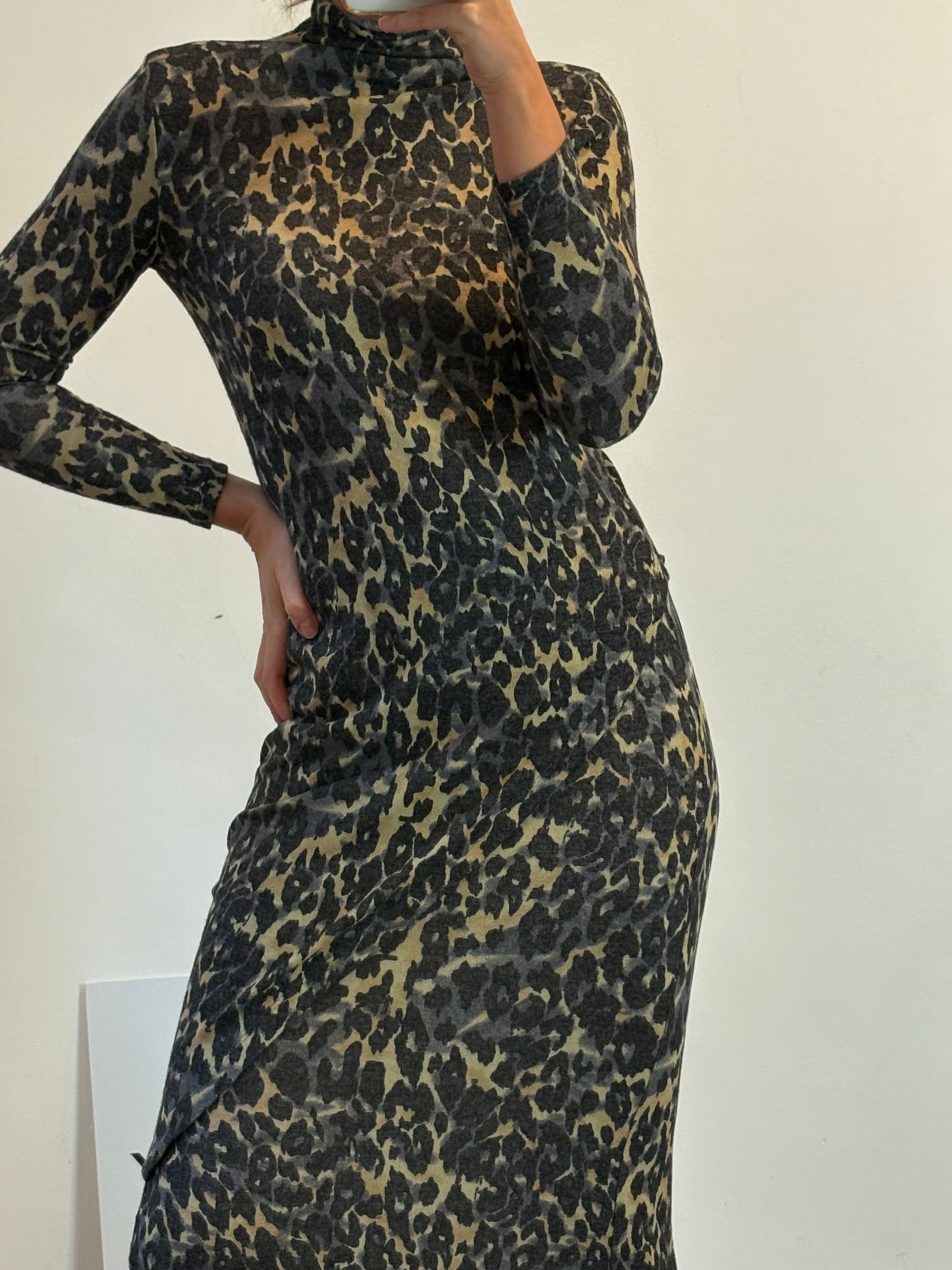 SIMORRA. Falda midi punto estampada