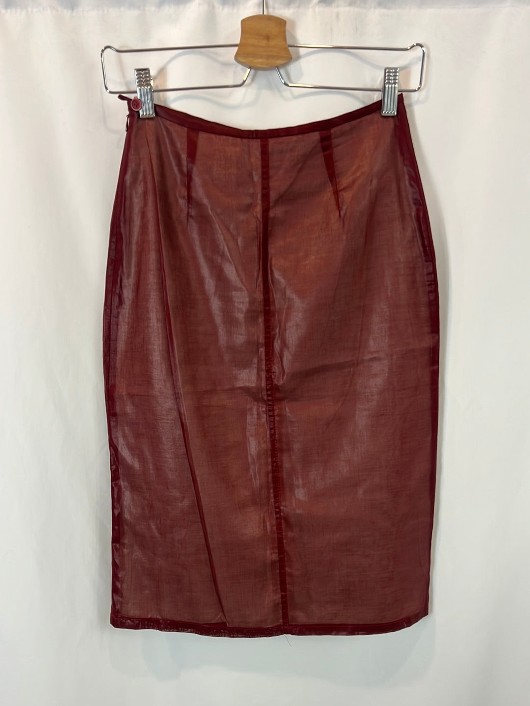 ZARA. Double-layer burgundy skirt Ts