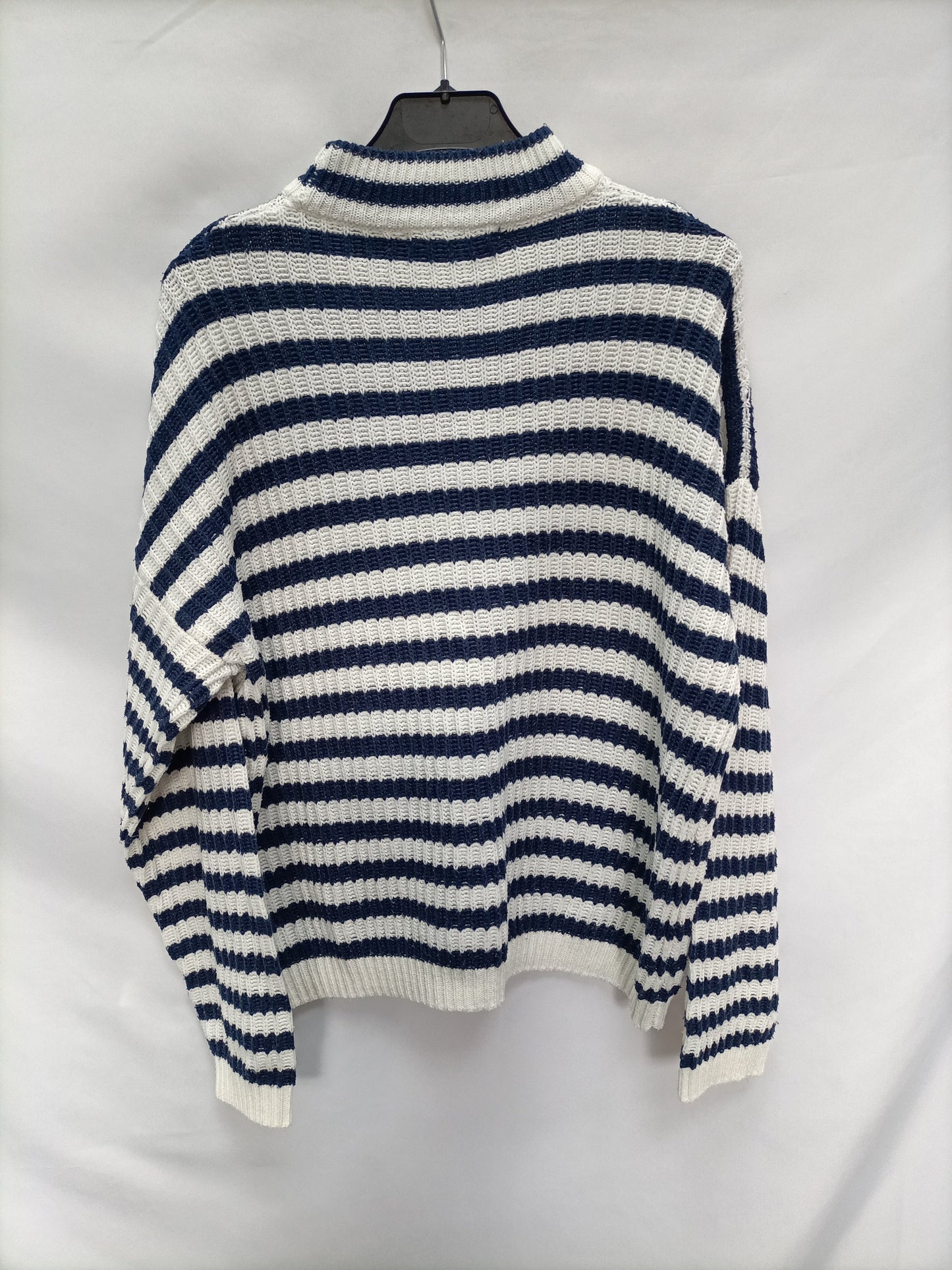 PULL&BEAR. Jersey rayas marineras T.s