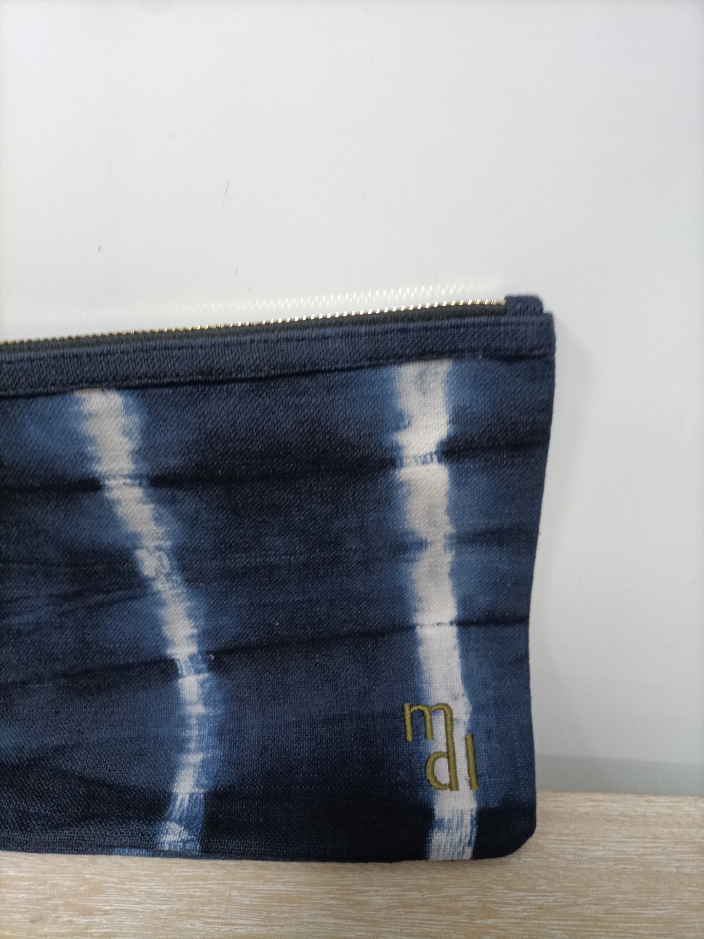 MARE DI LATTE. Cartera de mano tie dye