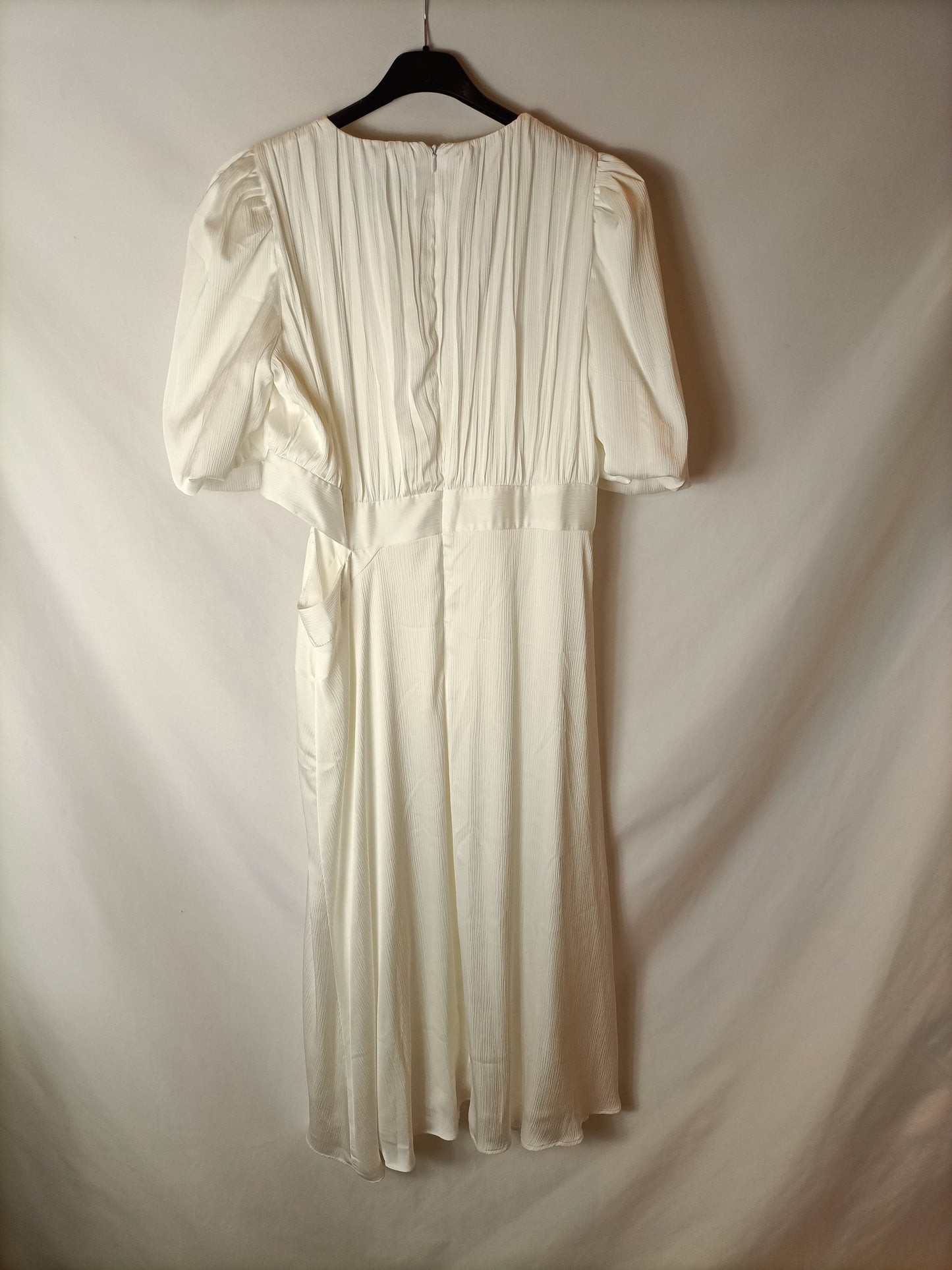 LADY PIPA. White midi dress T.xxl