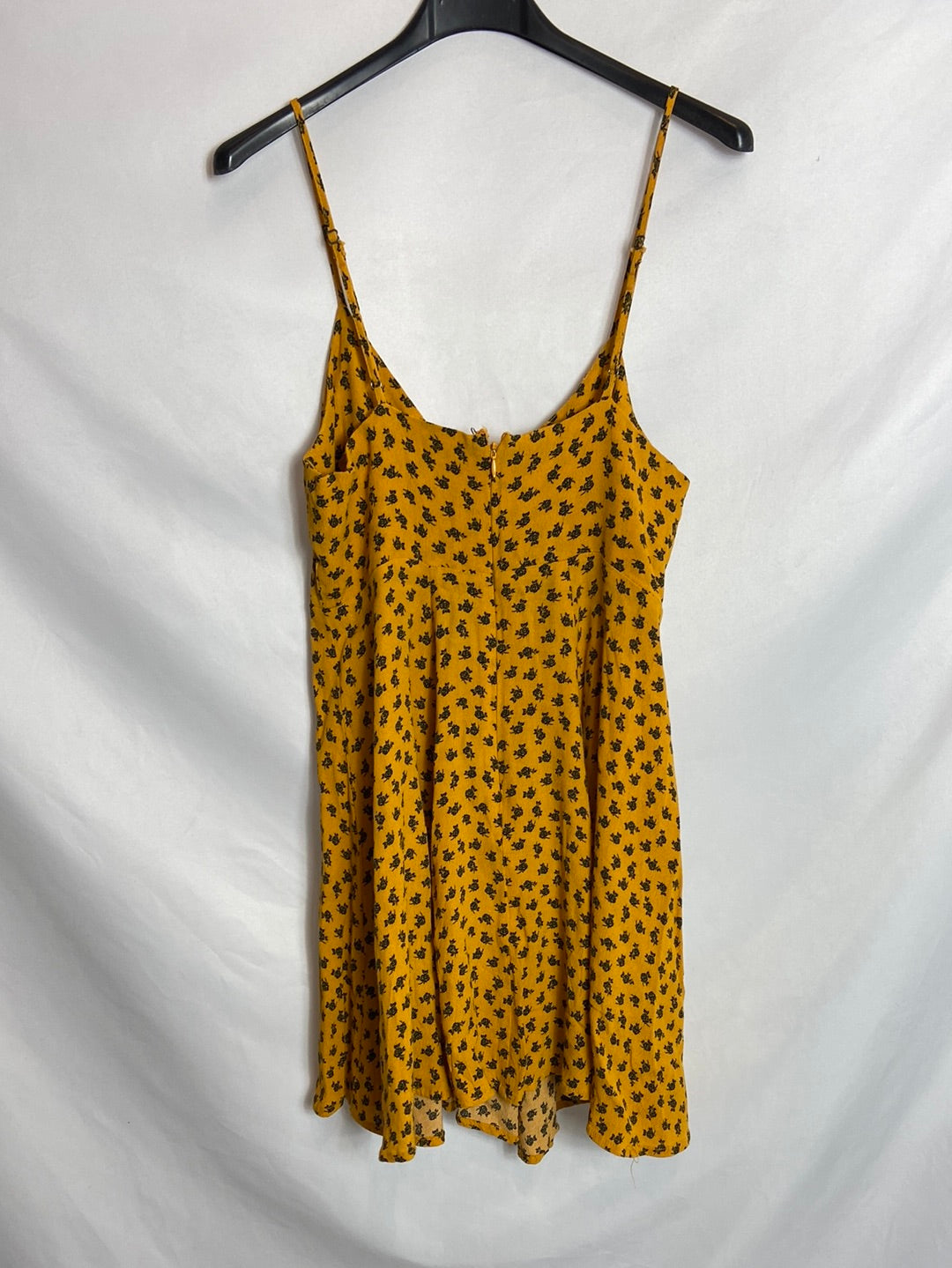FOREVER21. Mustard floral Ts dress
