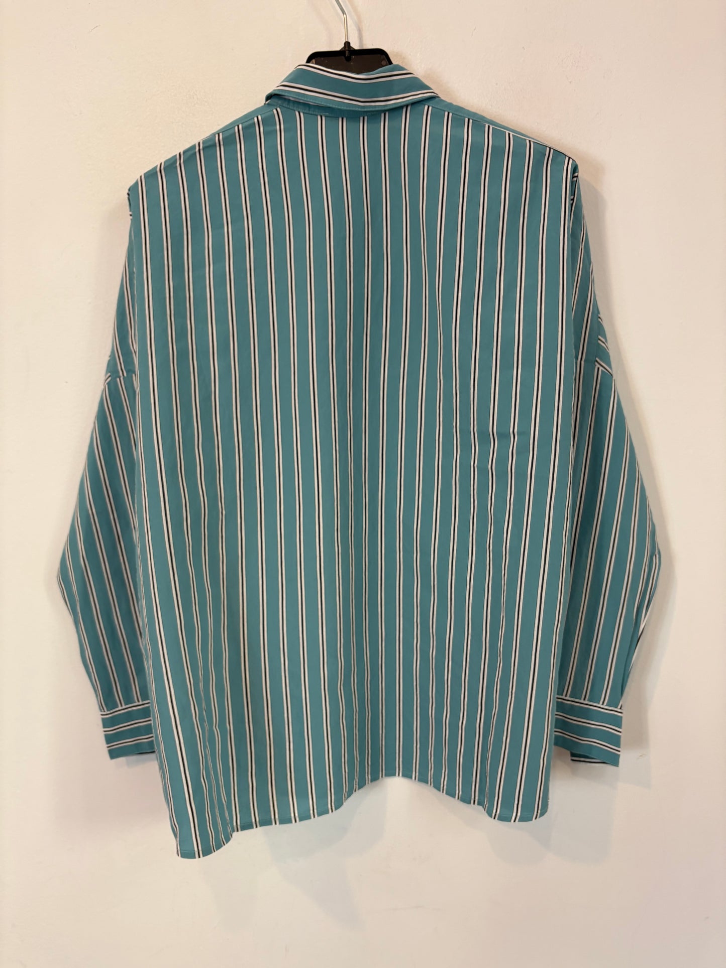 SESSÚN. Camisa azul turquesa rayas