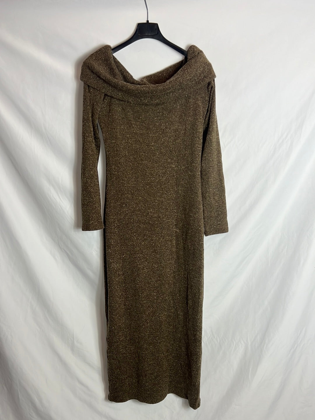 PULL&amp;BEAR. Long, mottled knit dress. TL  Hibuy market