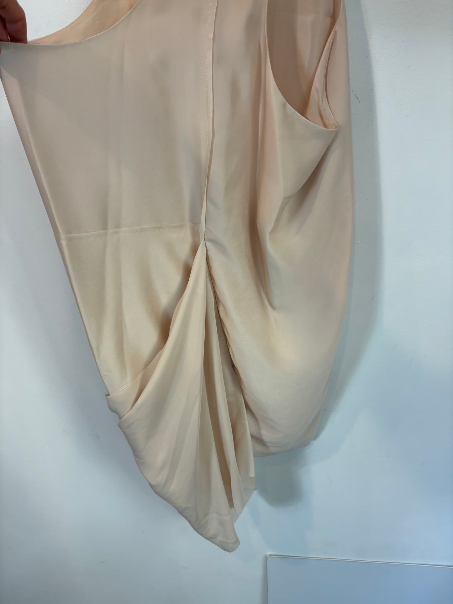 ACNE STUDIO. Vestido corto satinado