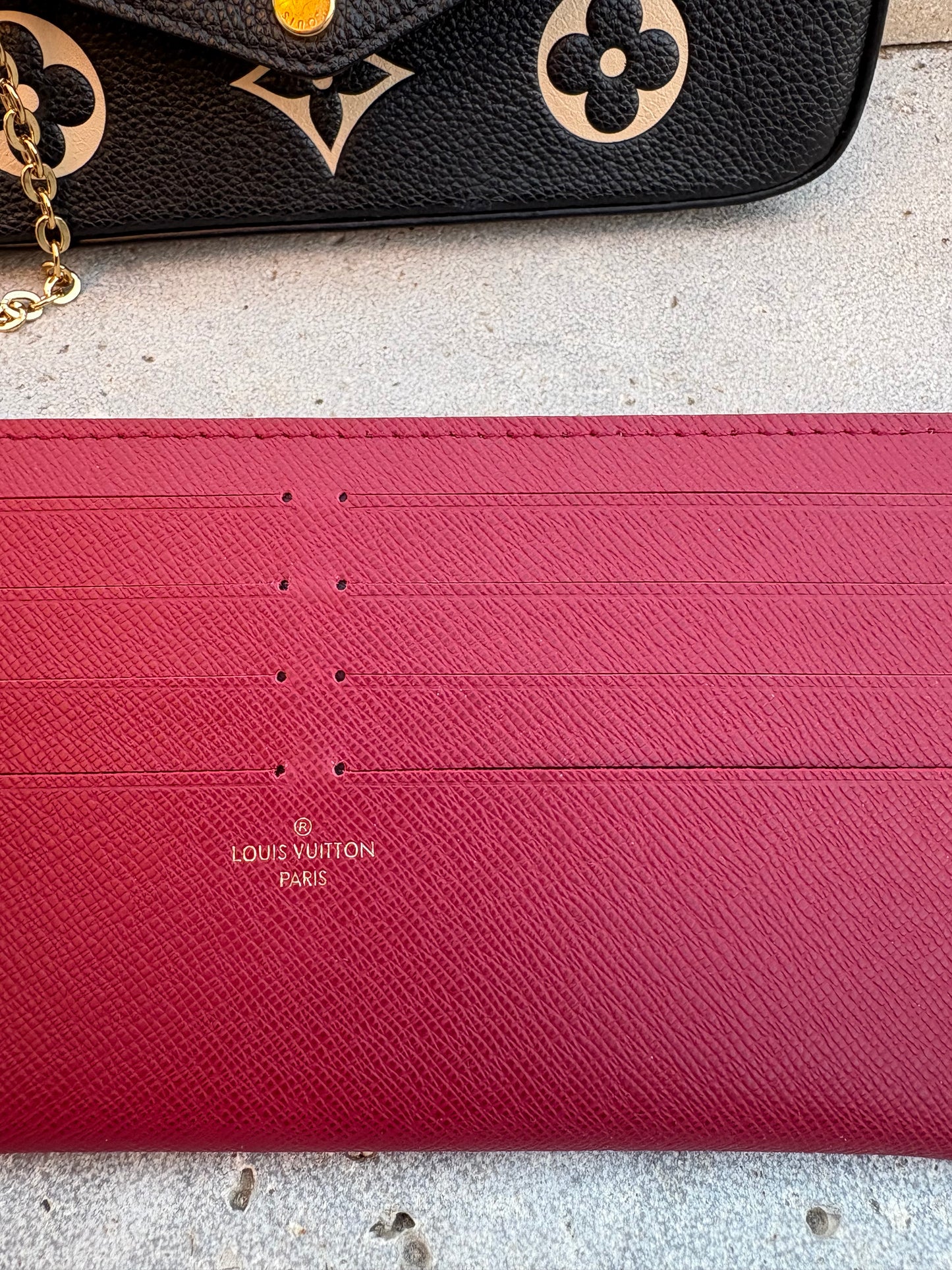 LOUIS VUITTON. Cartera de mano Félicie