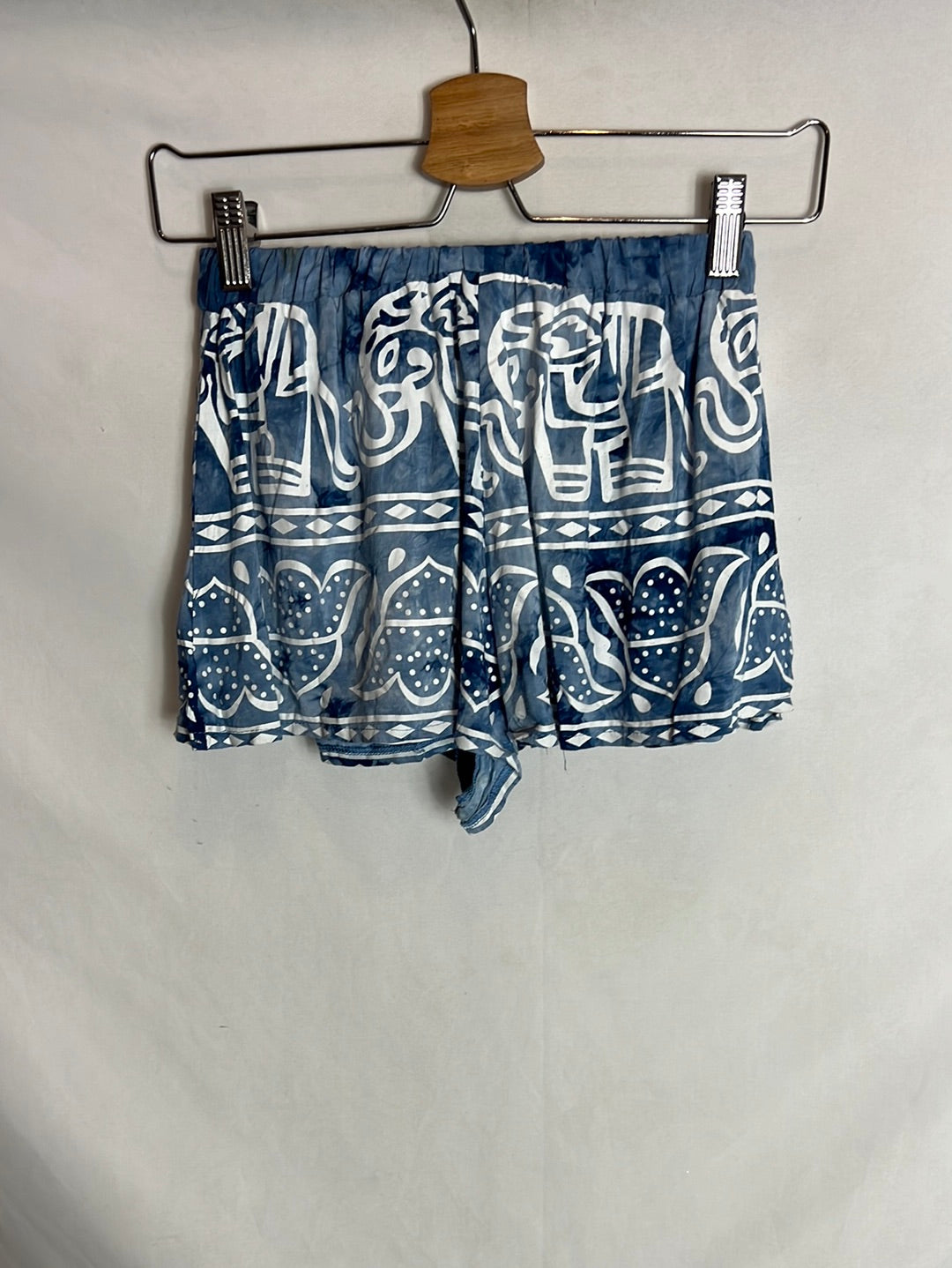 OTRAS. Short fluido estampado. T XS