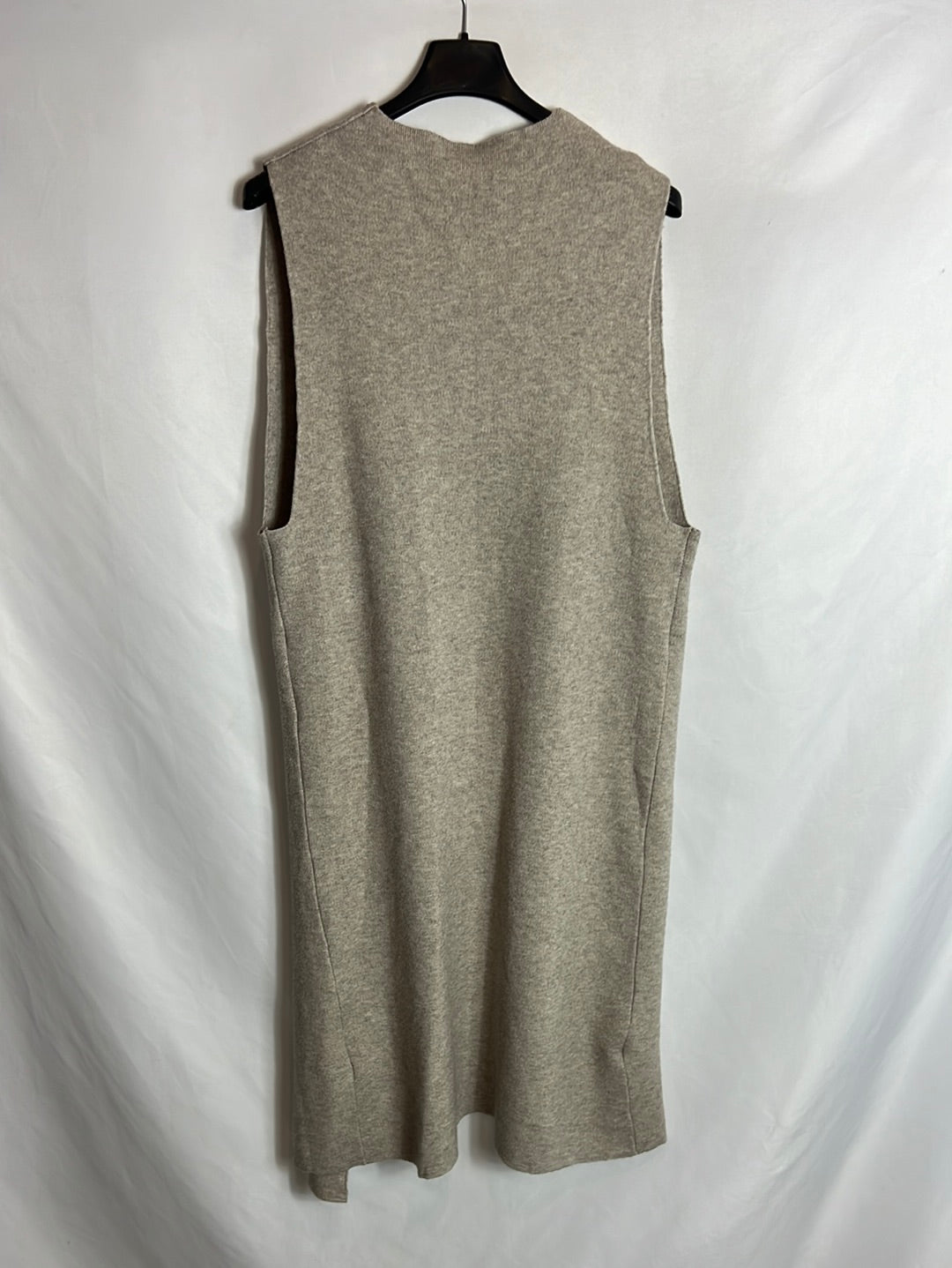 OTHERS. Beige midi knit vest. TM