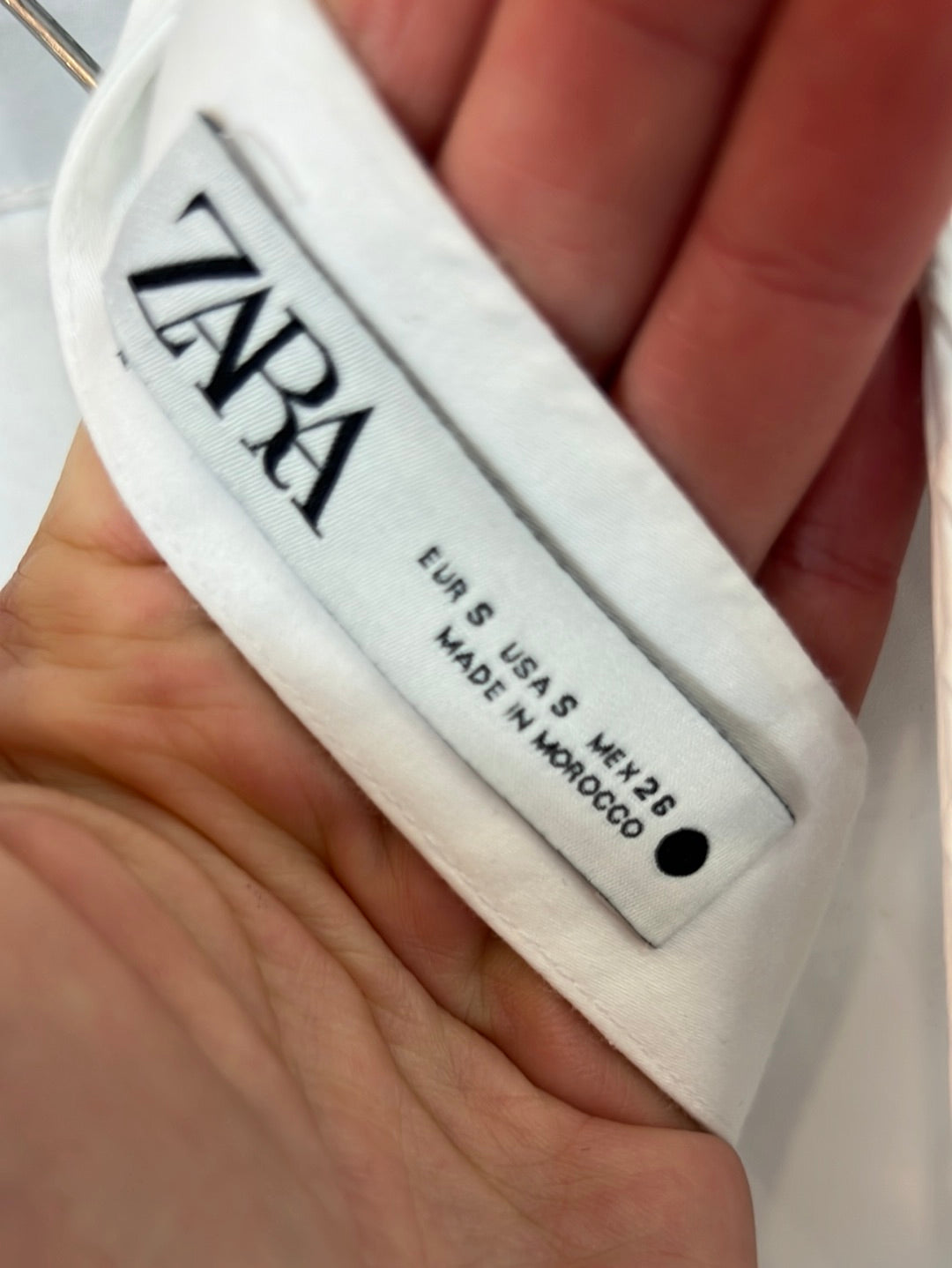 ZARA. White halterneck Ts top