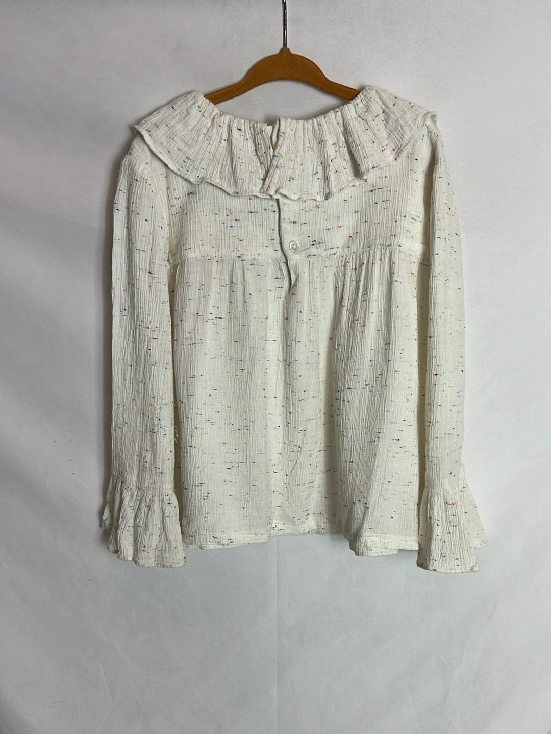 GOCCO. Blusa hilos colores. T 5-6años