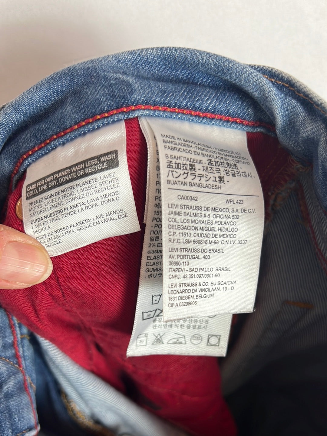 LEVI'S. denim clásico T.30 (40)