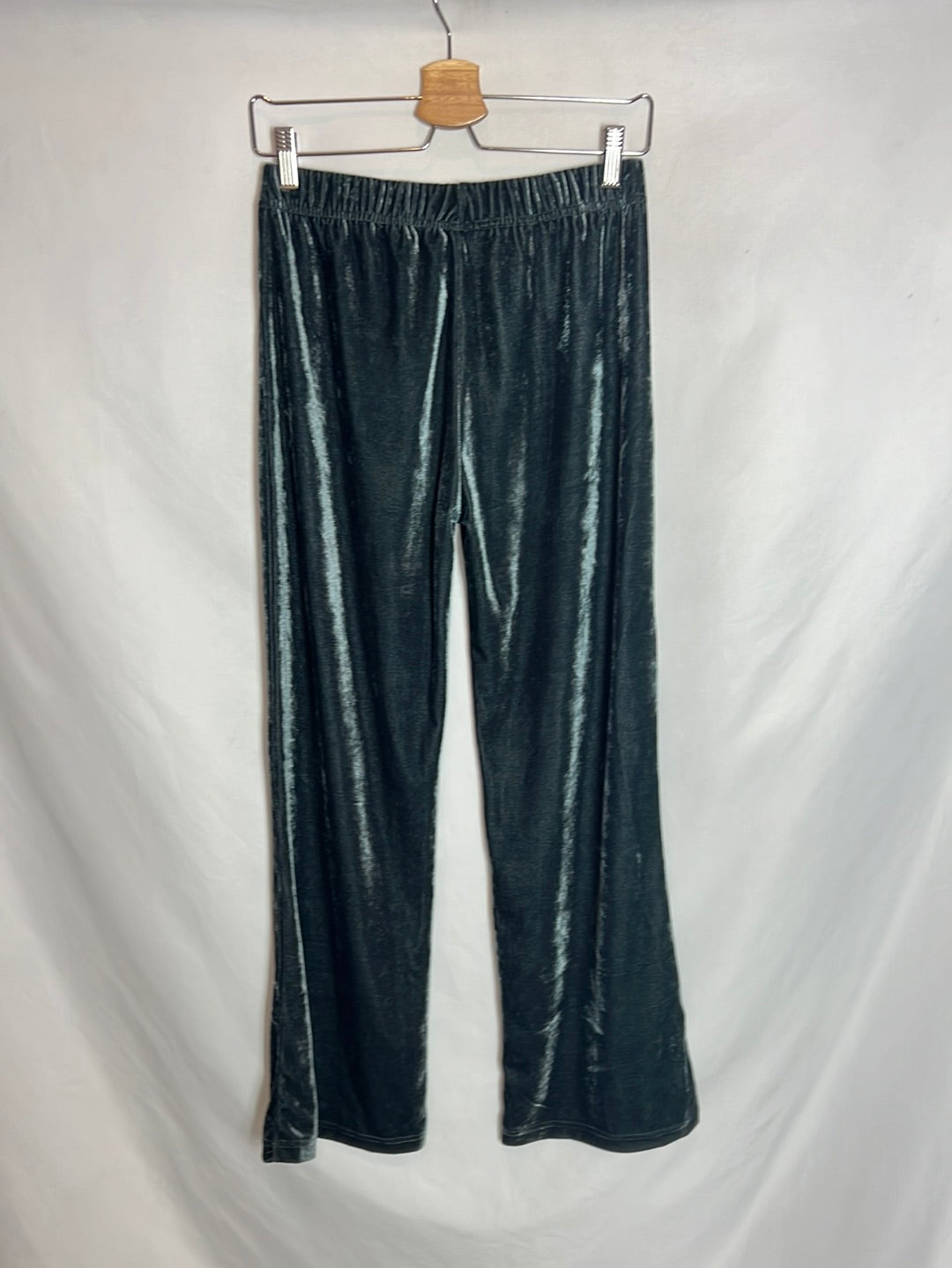 RENATTA&GO. Pantalones terciopelo fluidos. TU (M)