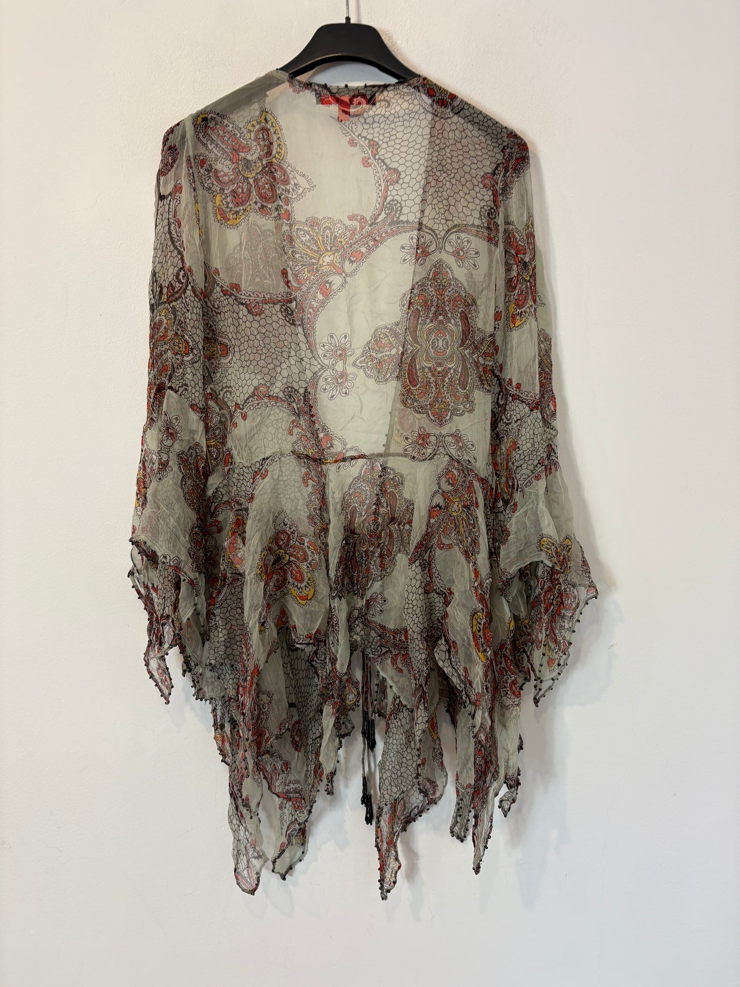 TOPSHOP by KATE MOSS. Blusa / kimono fluida semitransparente