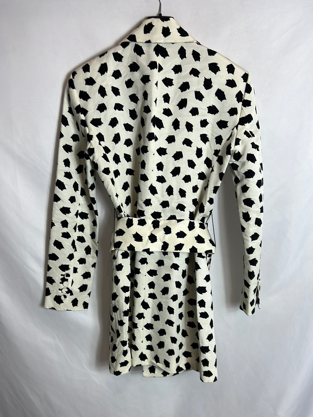 ZARA. Beige printed dress/jacket. Size XS