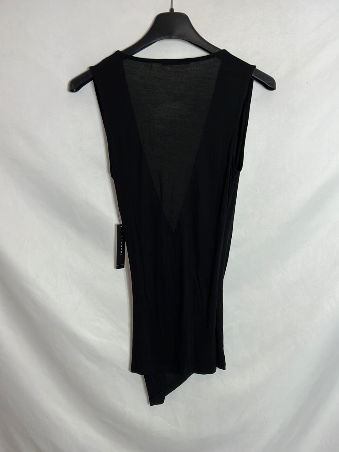 TAHARI. Top negro fruncido. T XS