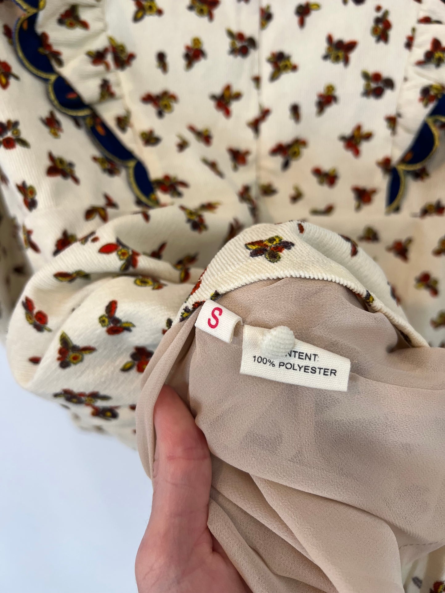 CELIA. Beige corduroy floral Ts dress