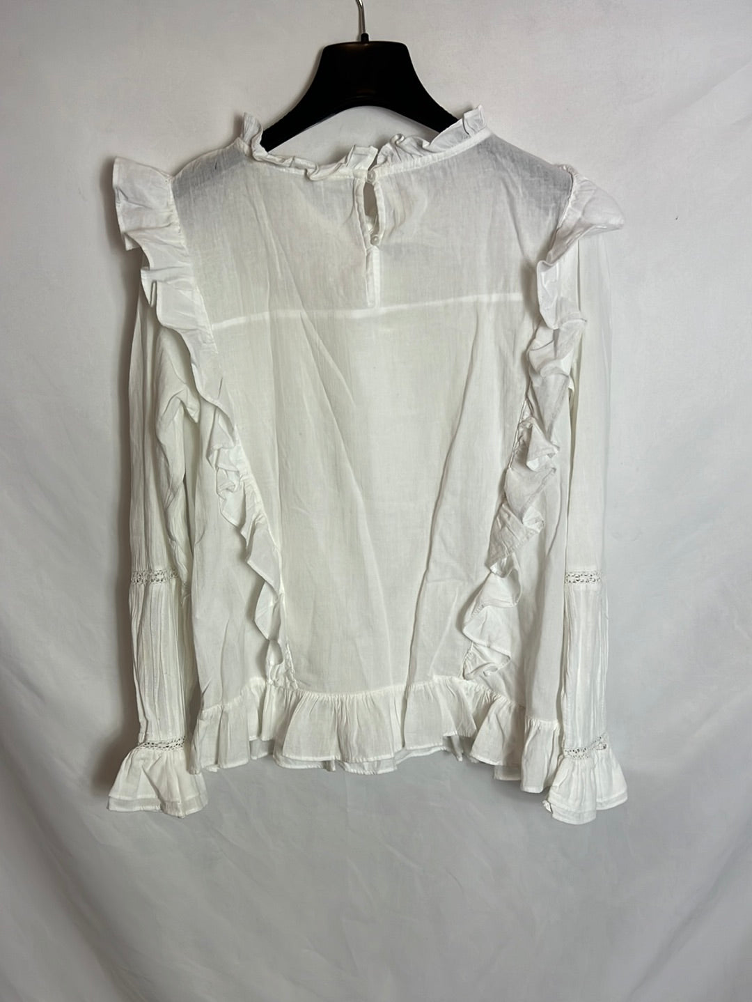 ZARA. Blusa blanca detalles encaje y volantes. T 13-14 años (S)