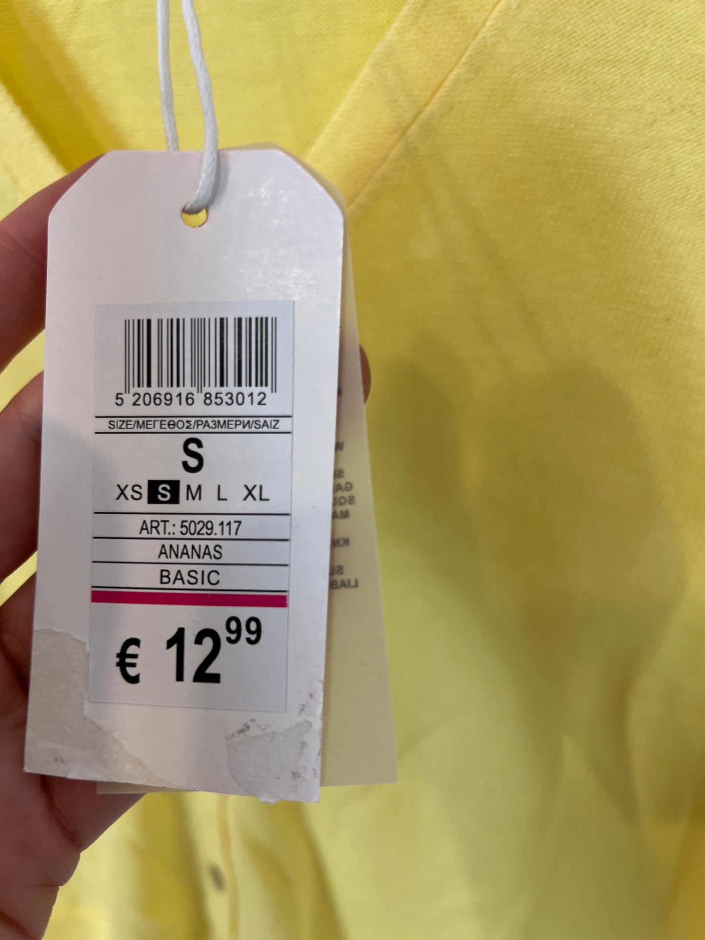 PINK WOMAN. rebeca amarillos abotonada T.s