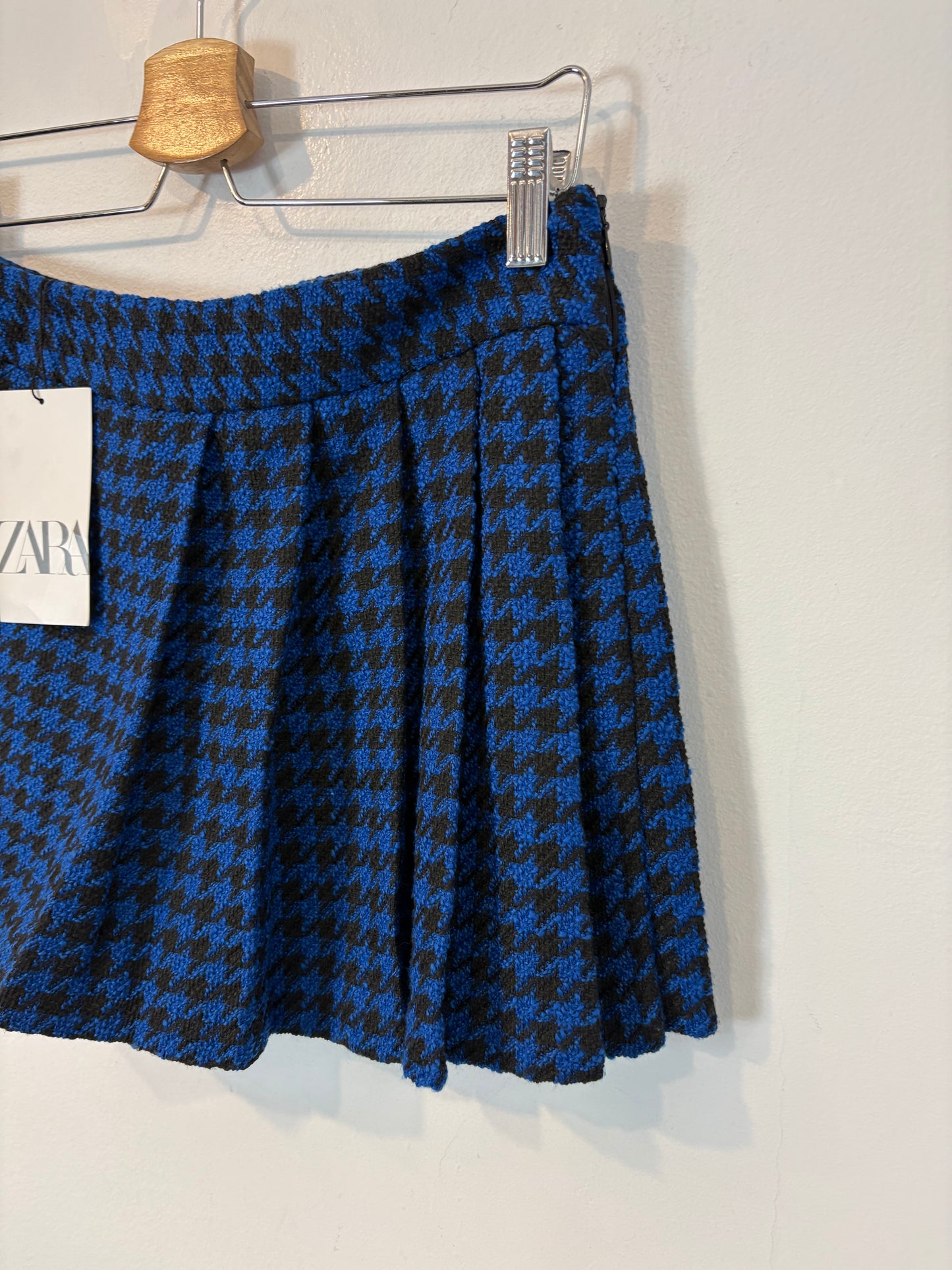 ZARA. Falda pantalón tweed pata de gallo