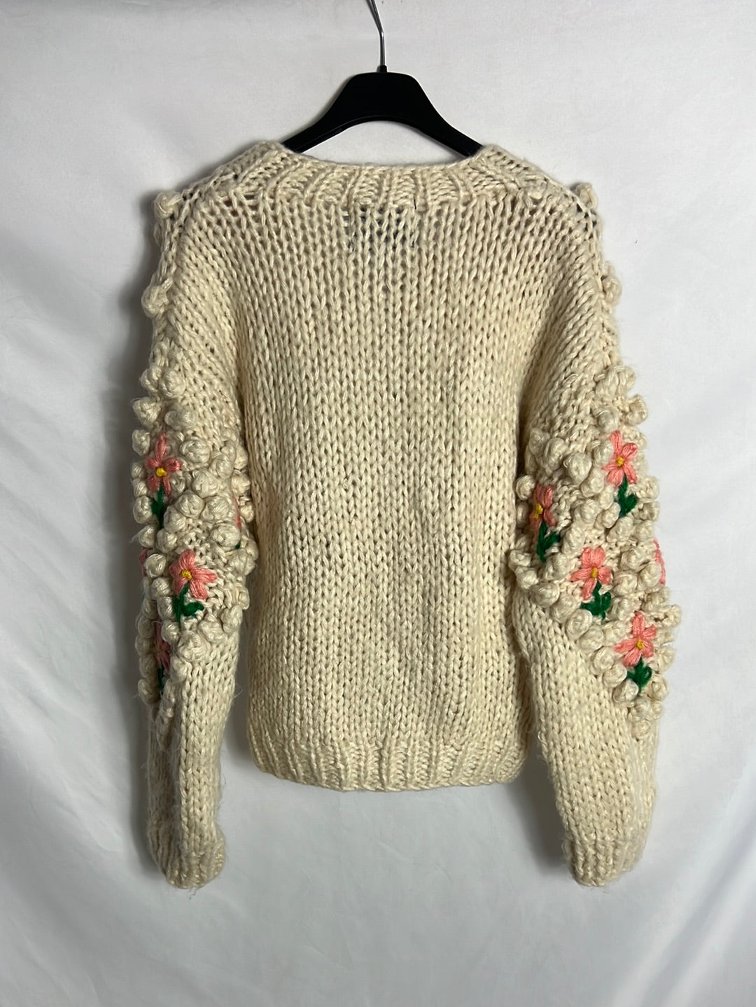 GOLD&SILVER. Rebeca beige flores bordadas. TU(s/m)