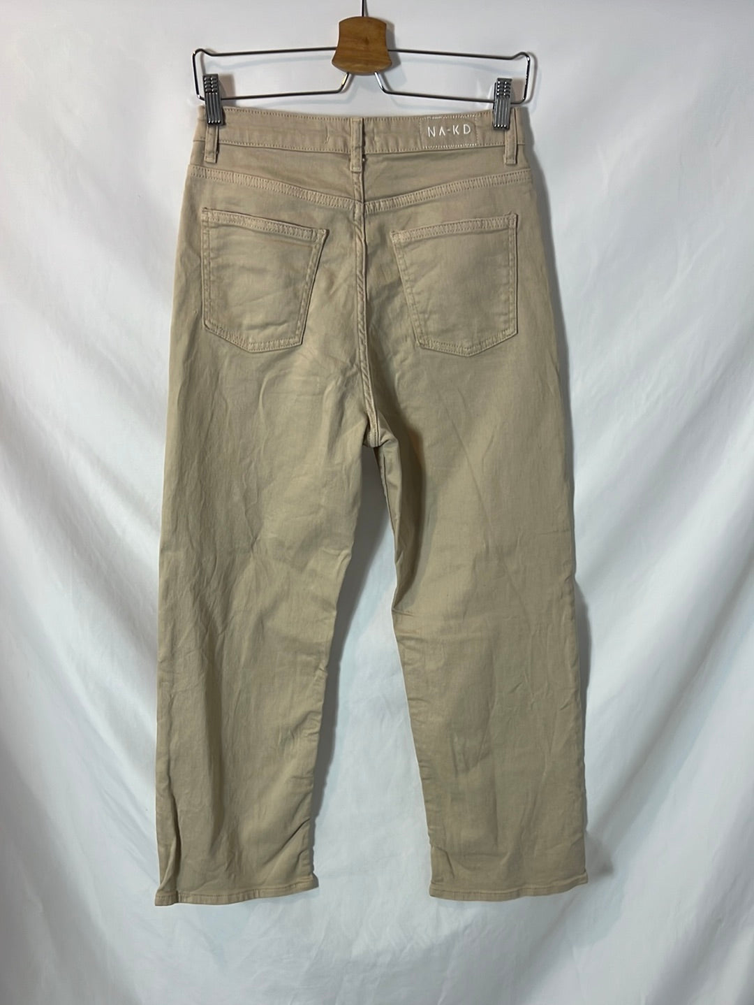 NA-KD. Pantalón denim beige T.38