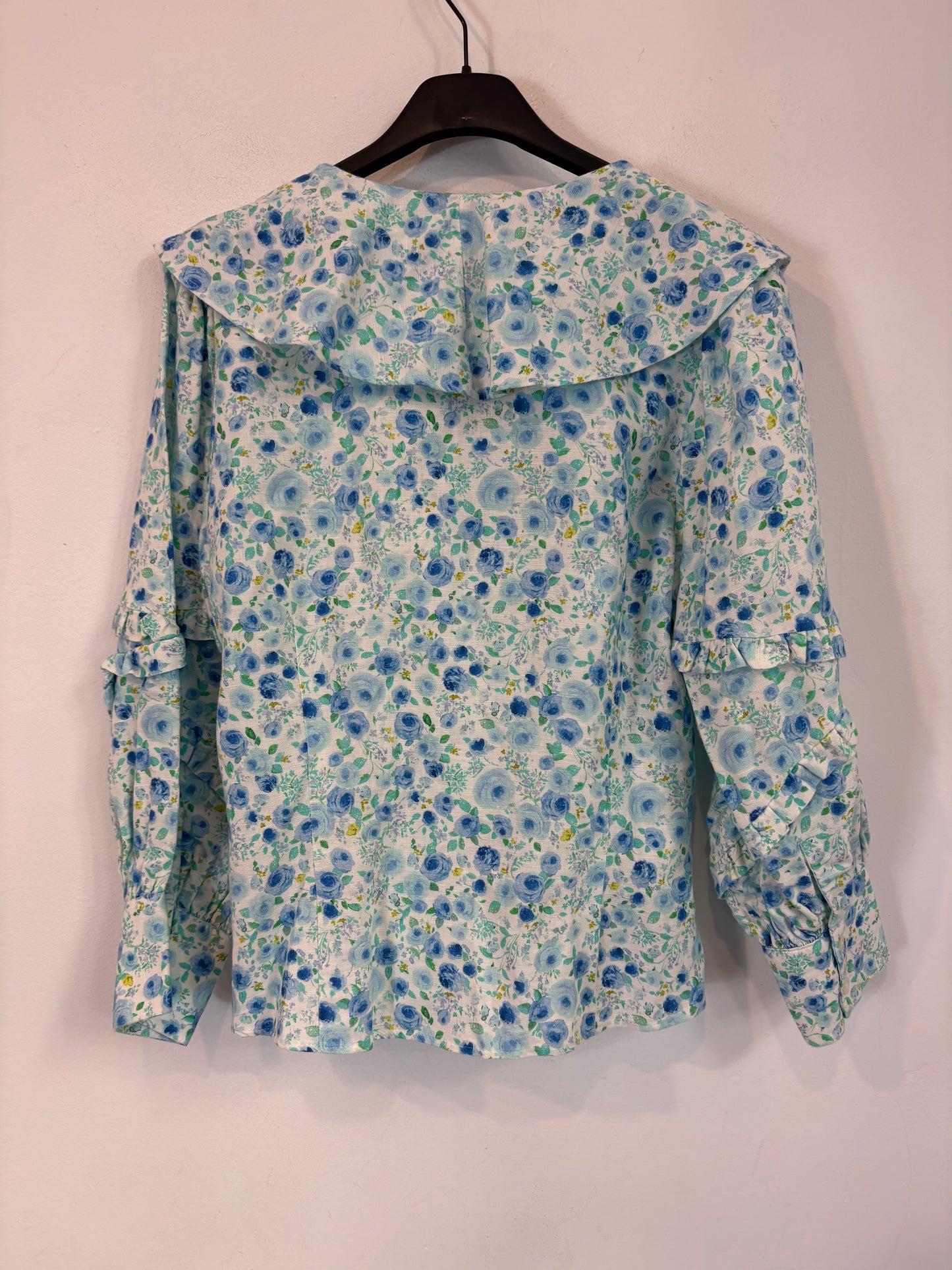 ZARA. Mustard textured back top. TS