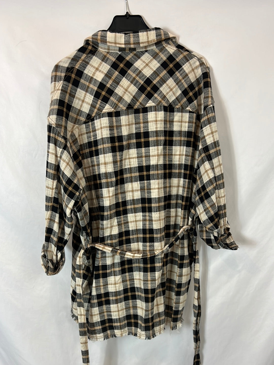 ZARA. Checked jacket with belt. TS