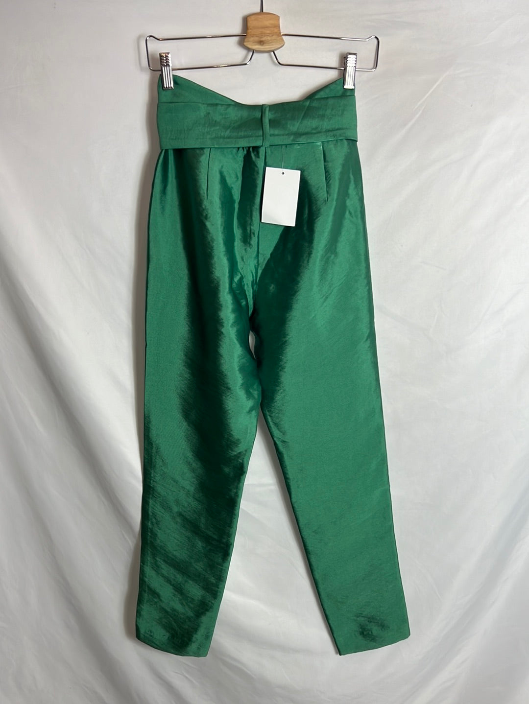 MAJE.Green pleated trousers Your(s)