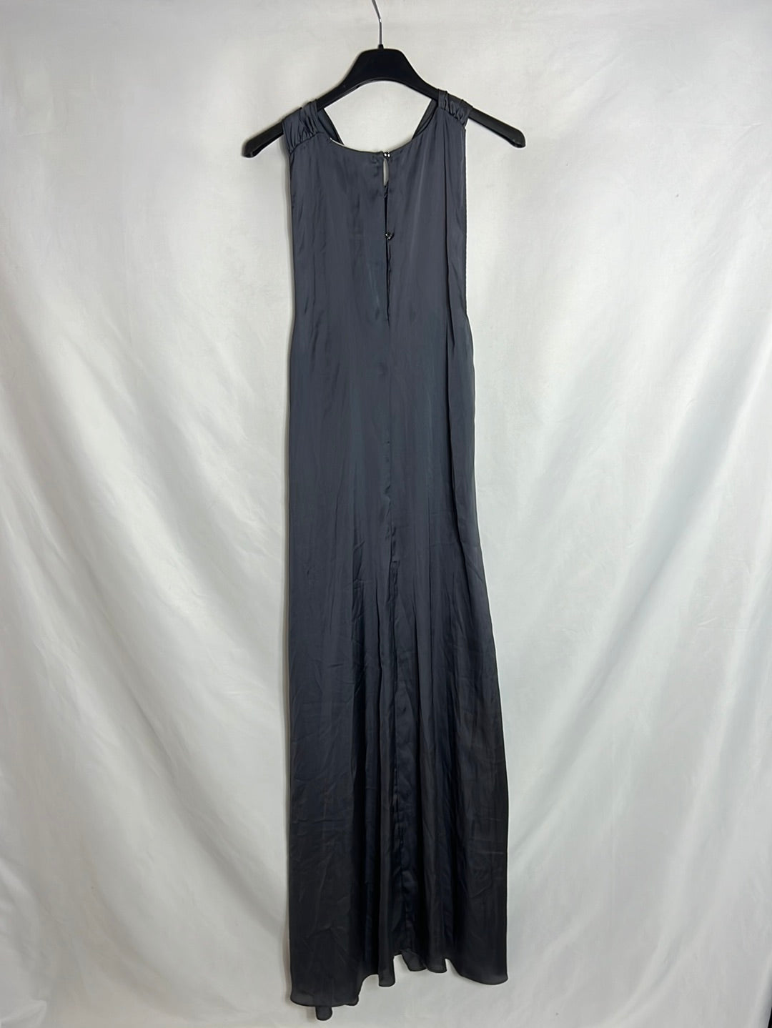 ZARA. Vestido midi gris satinado. T M