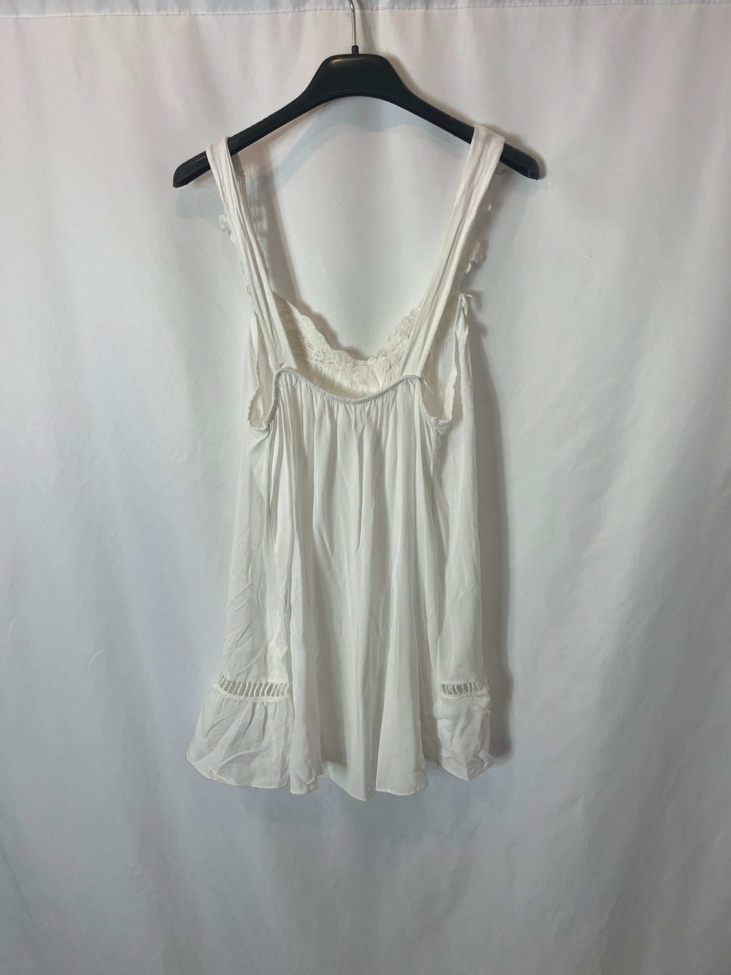 OTRAS. Top blanco detalle escote TU(s)