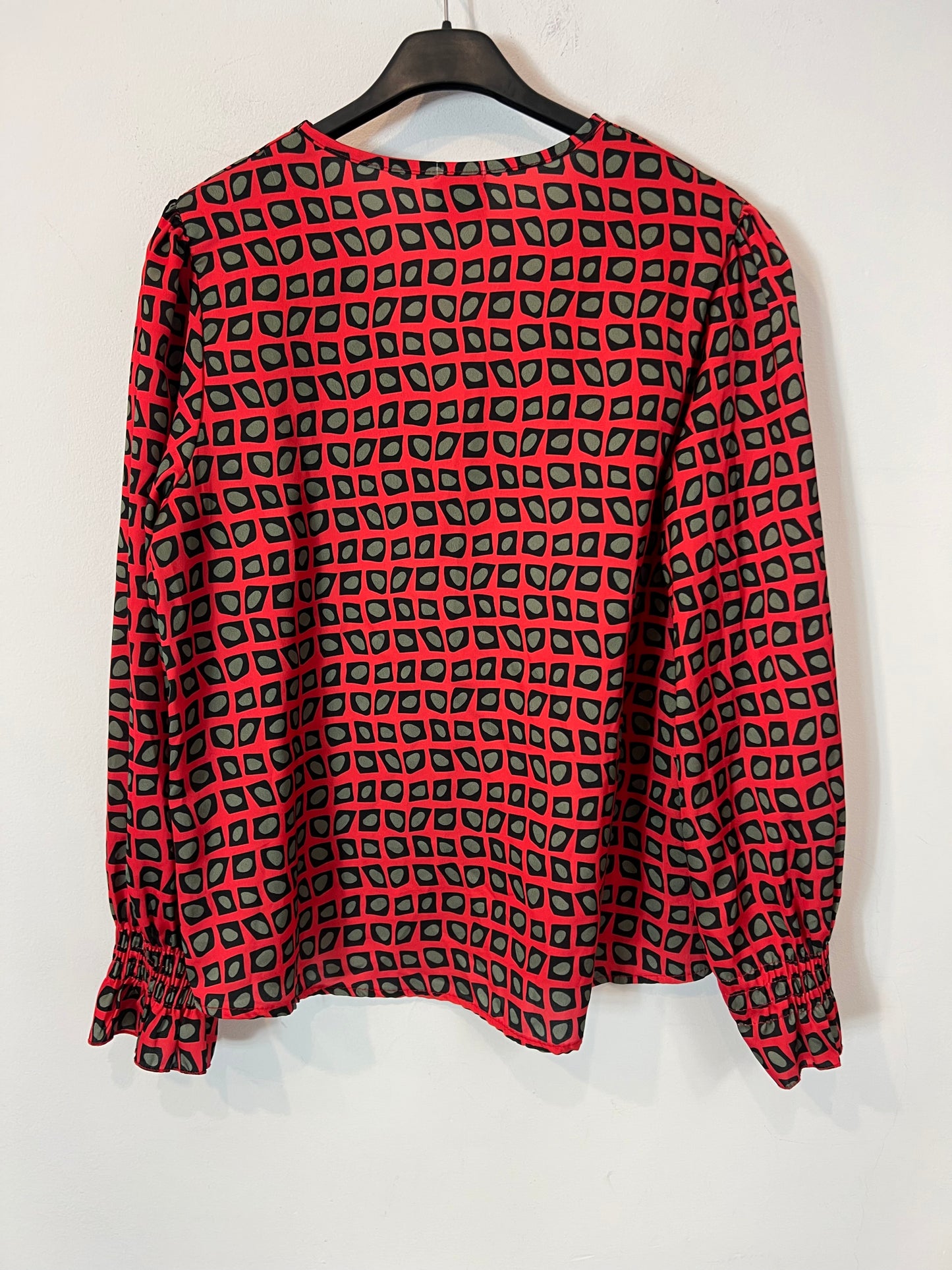 ZUA. Blusa roja estampada T.u(s/m)