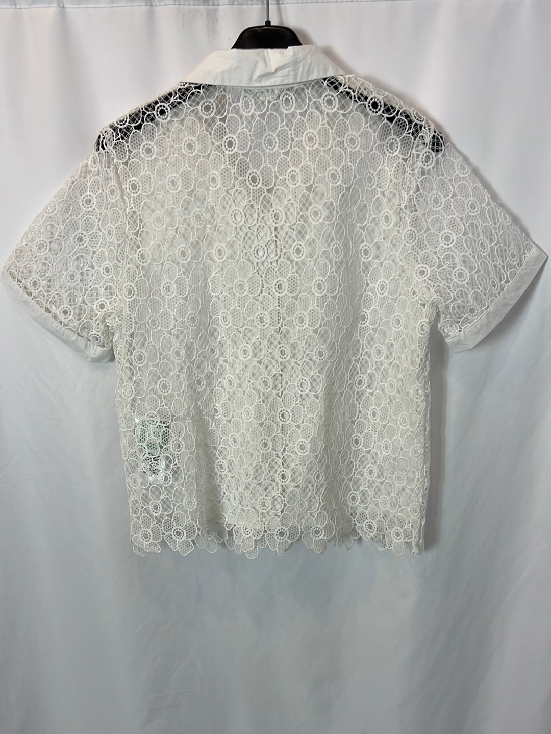 NAF NAF. White lace blouse S.42