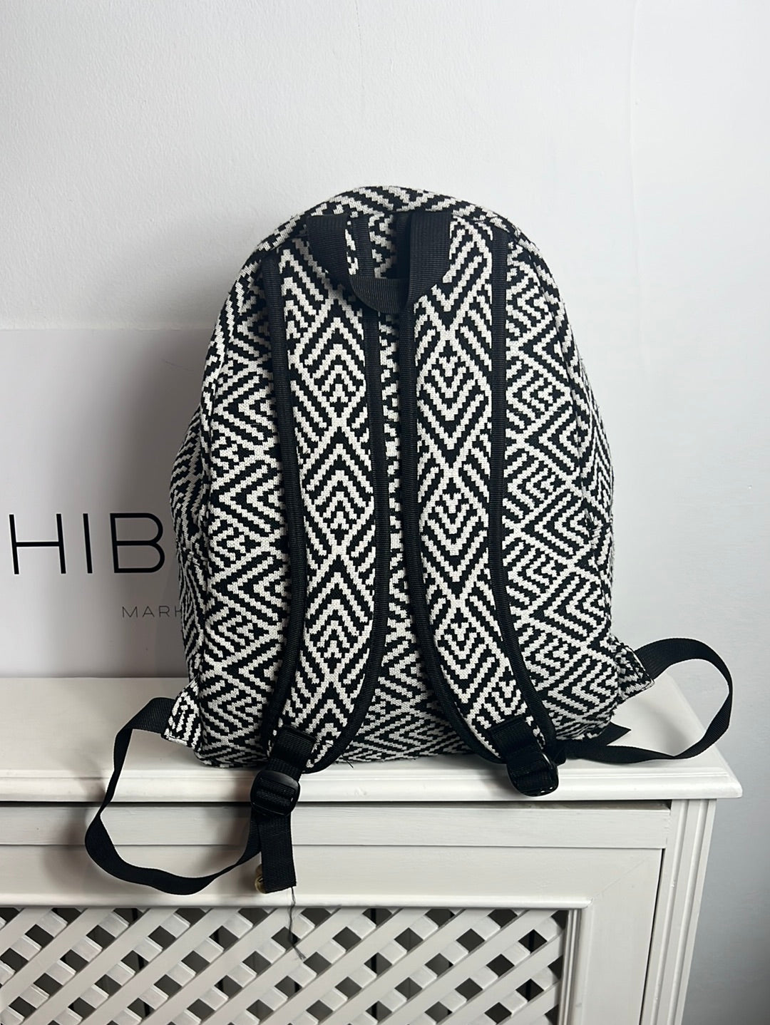 OTRAS. Mochila étnica tela