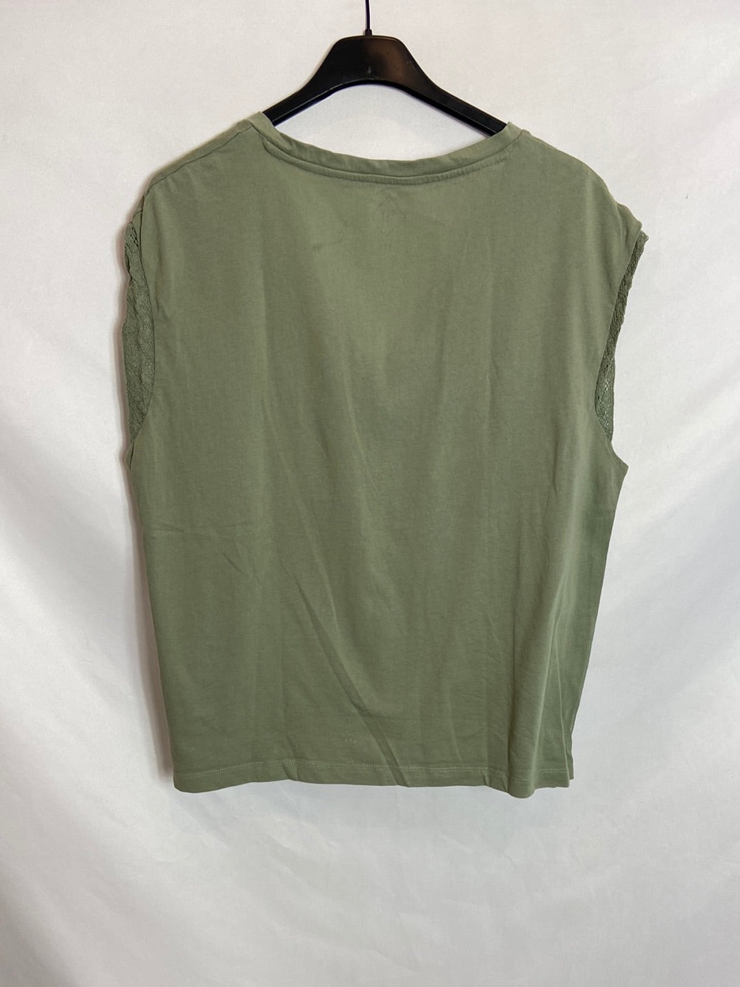 TEX. Top verde sin mangas T. XXL