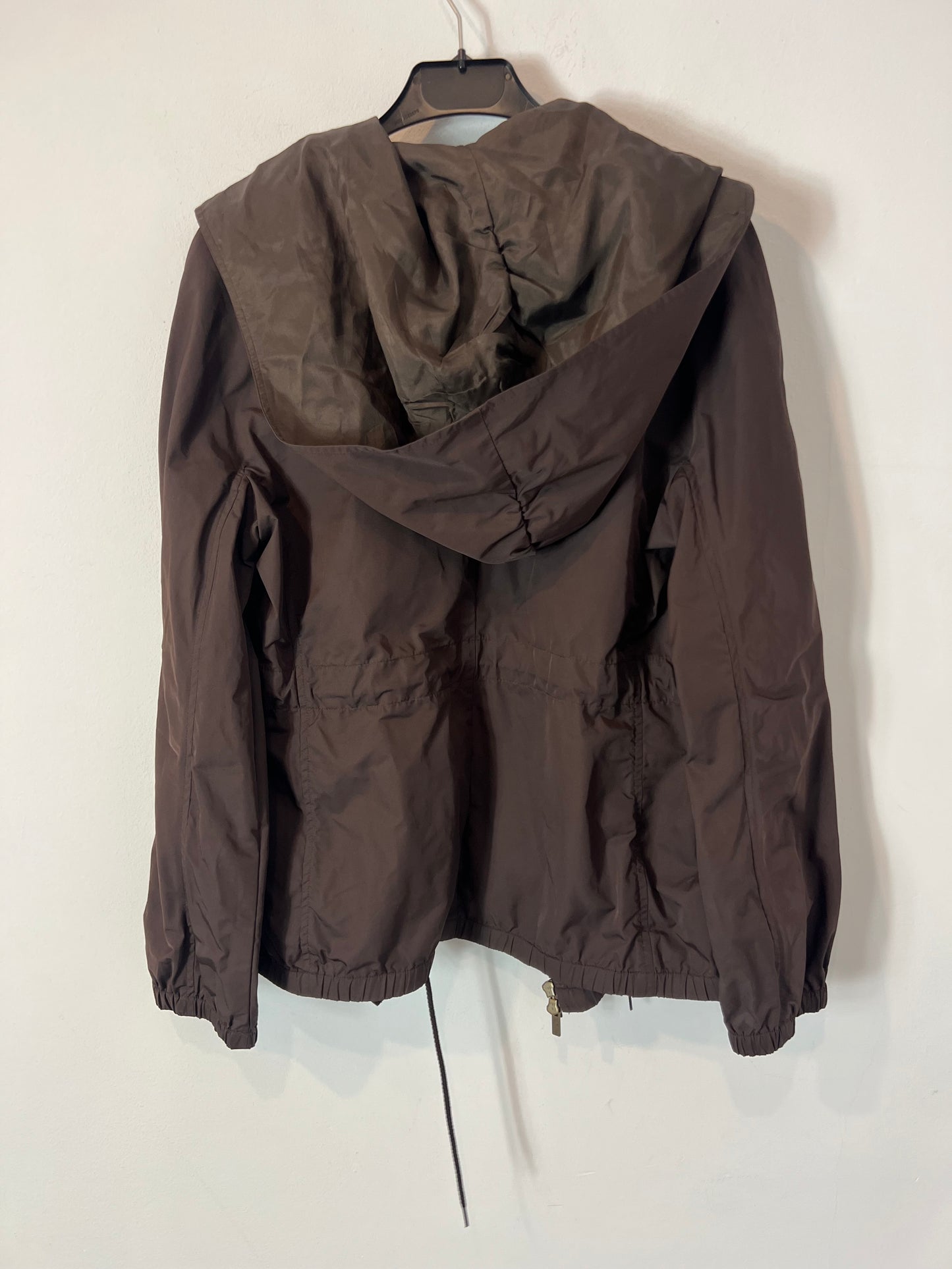 BCBG MAXMARA. Brown windbreaker parka. TS