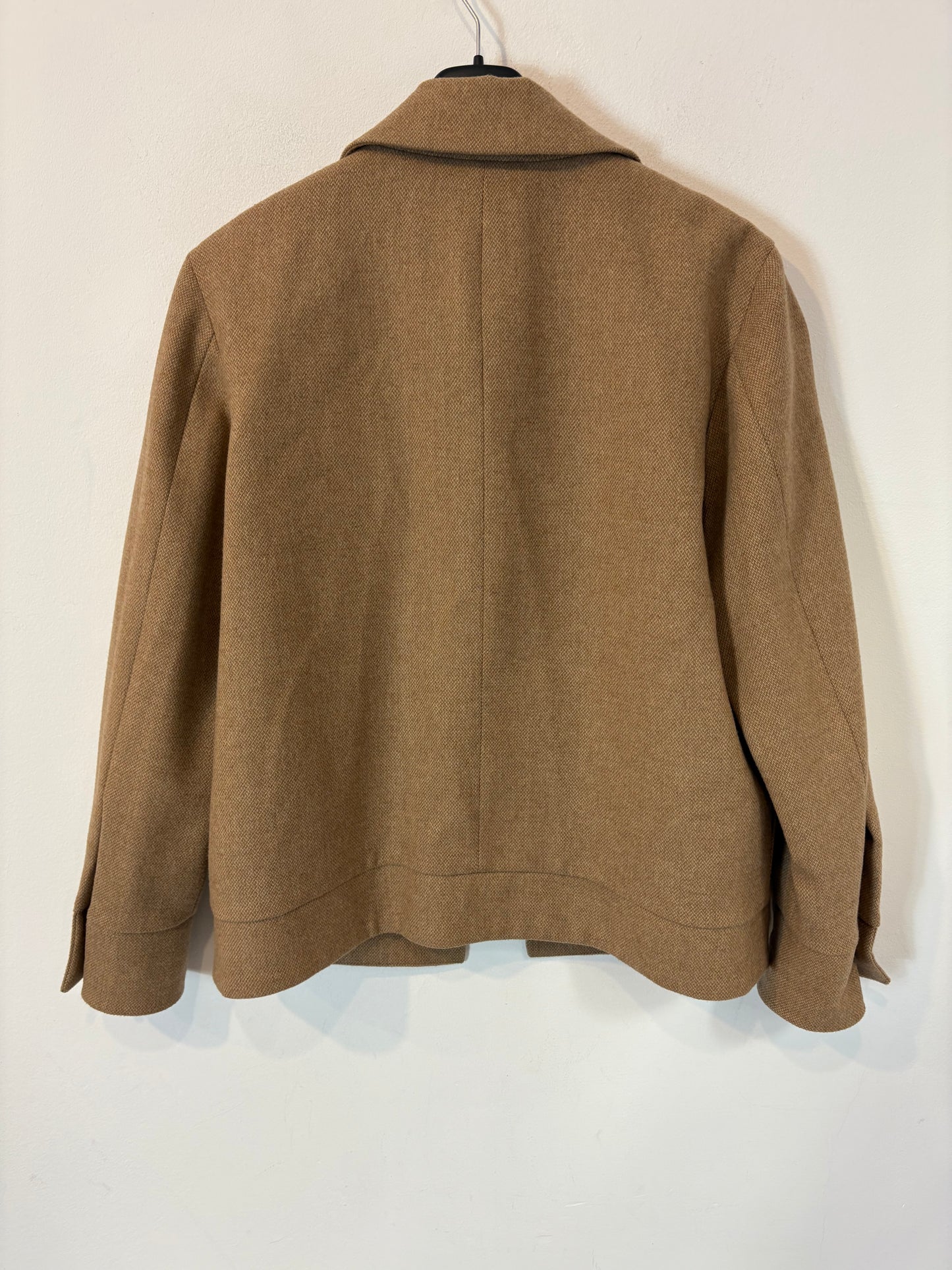 BARILOCHE. Houndstooth trousers size 36